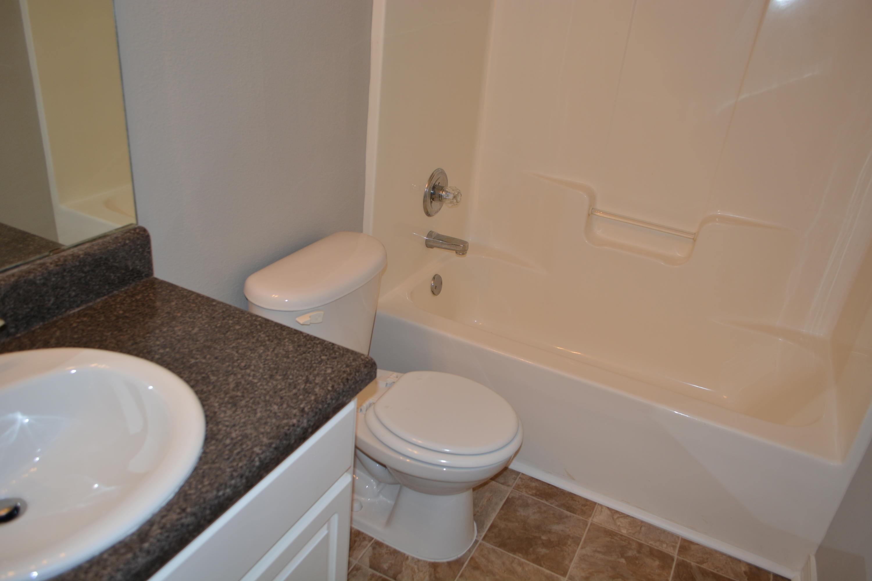 HOLLEY BY THE SEA - Residential