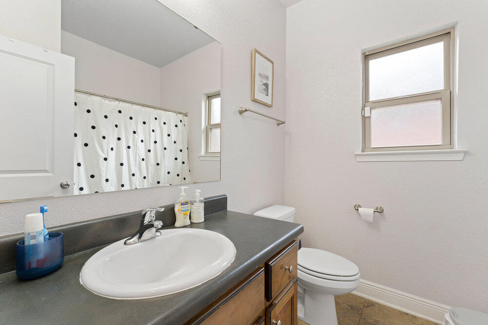 JAXSON ESTATES - Residential