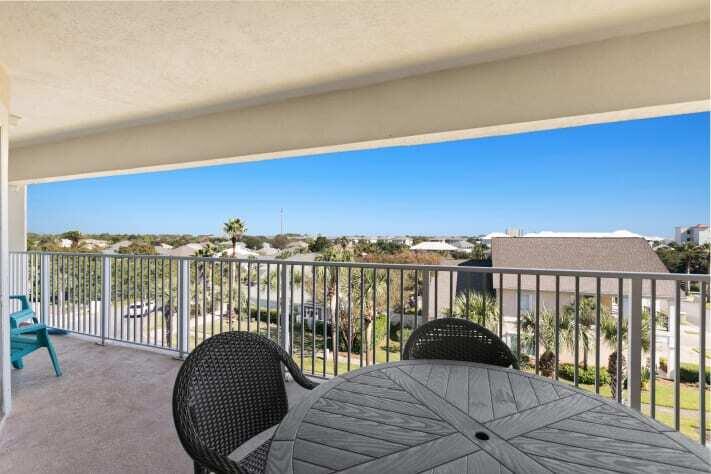 MARAVILLA CONDO 3 - Residential