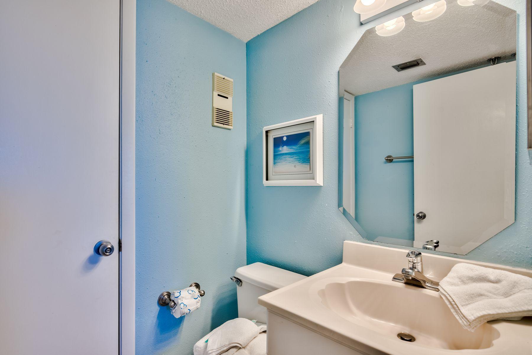 Sundestin International Condo - Residential