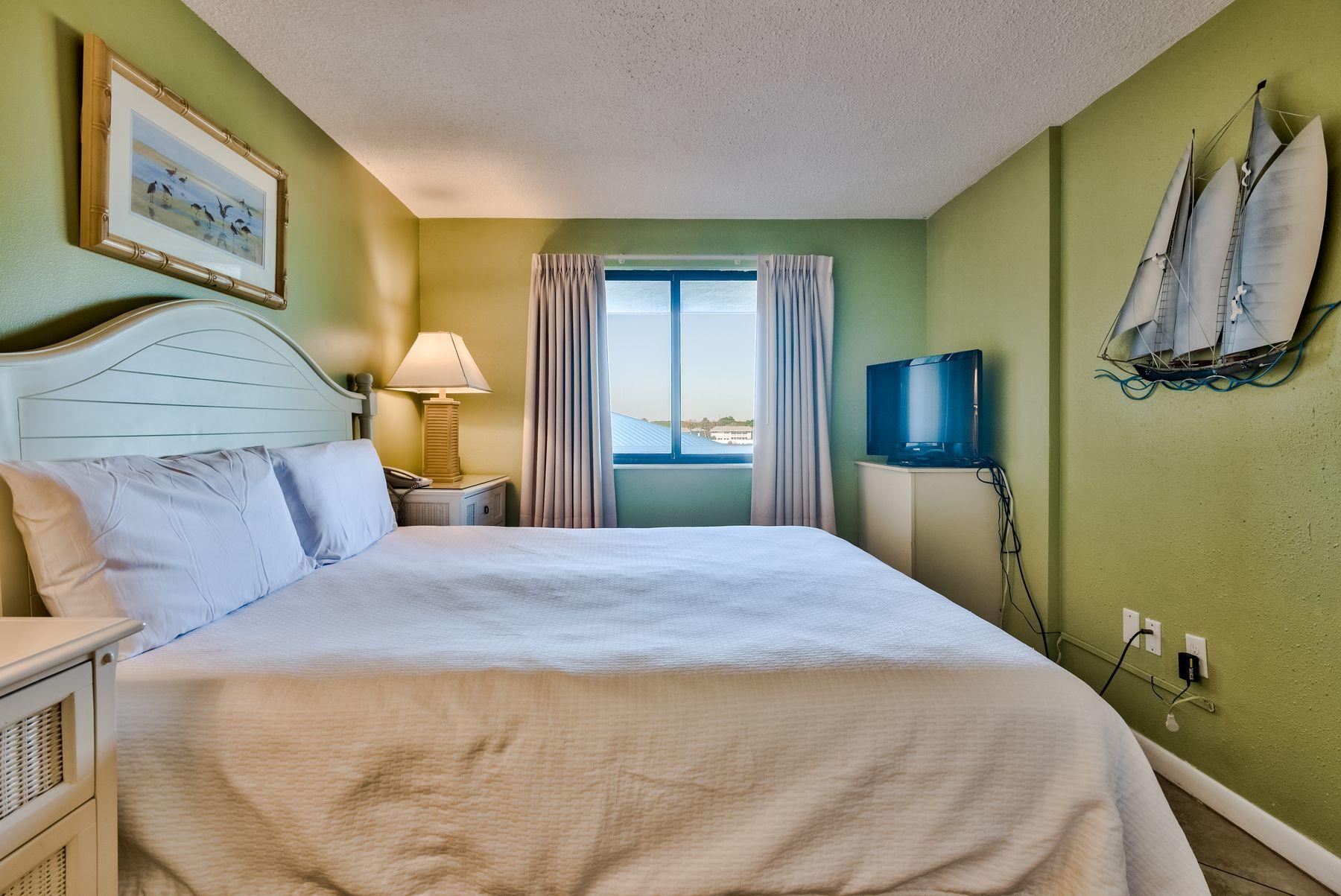 Sundestin International Condo - Residential