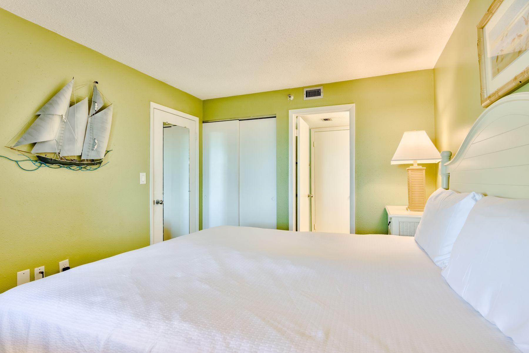 Sundestin International Condo - Residential