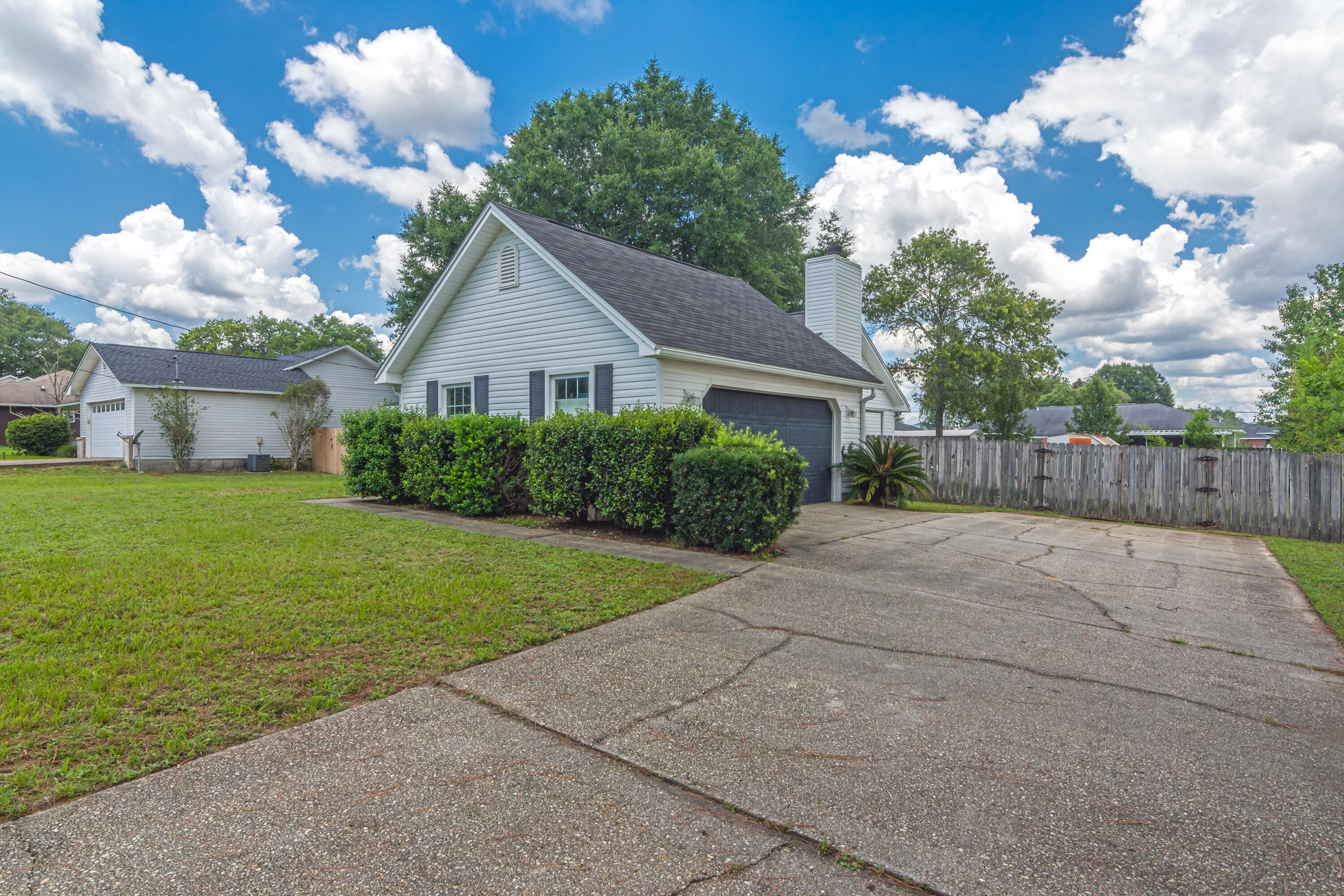 COUNTRYVIEW ESTATES 6TH ADDN PH2 - Residential