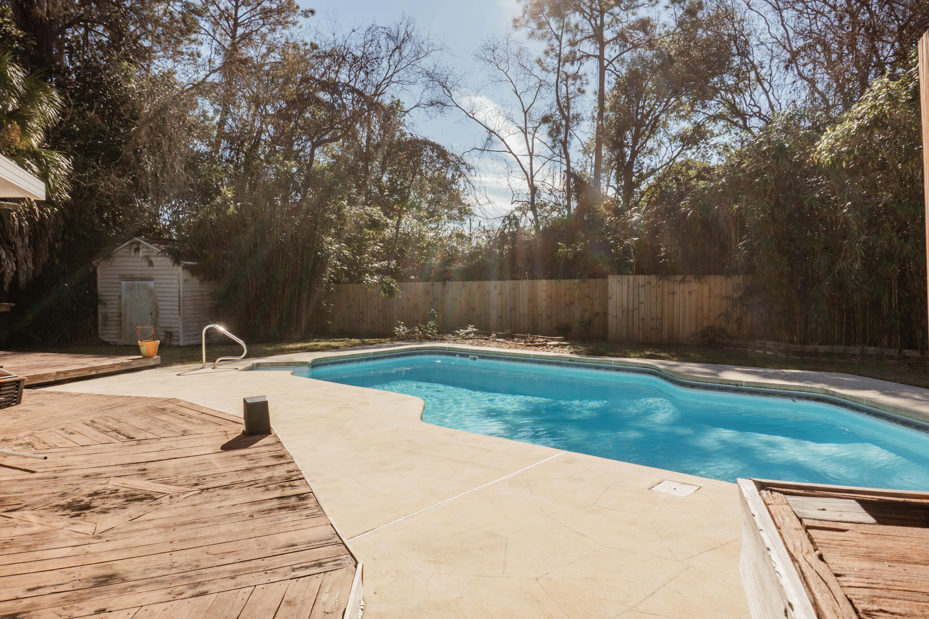 TANGLEWOOD S/D - Residential Lease