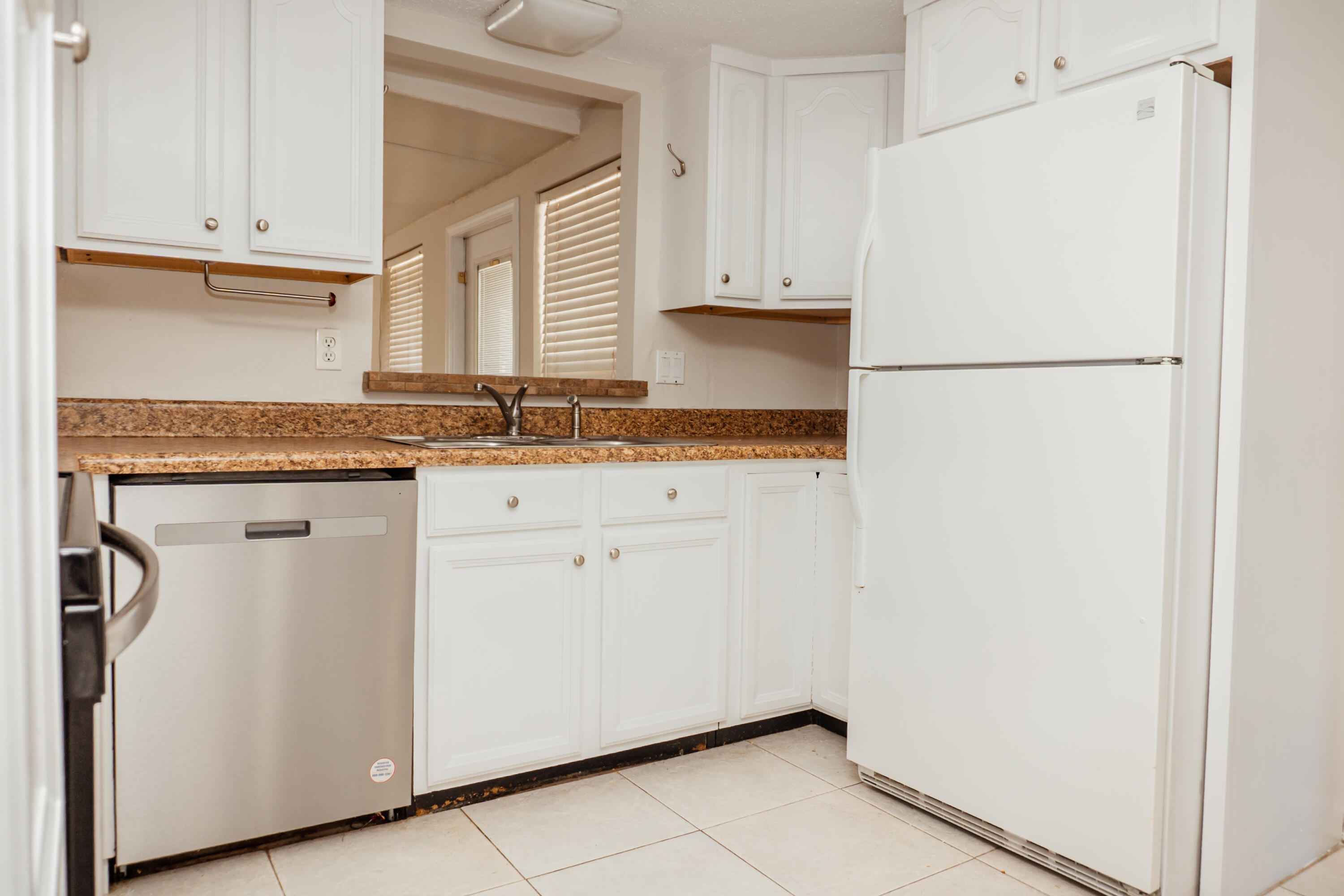 TANGLEWOOD S/D - Residential Lease