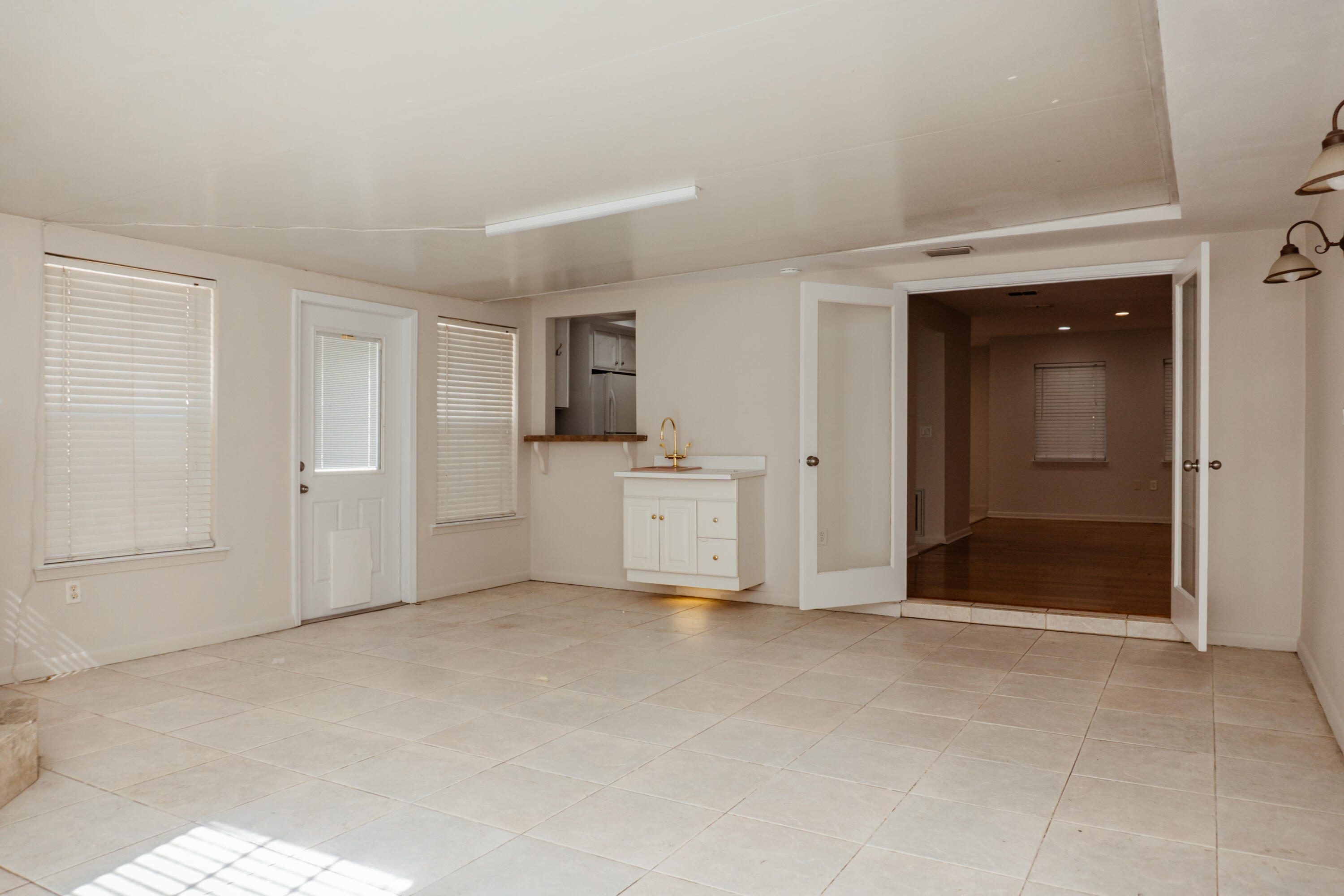 TANGLEWOOD S/D - Residential Lease