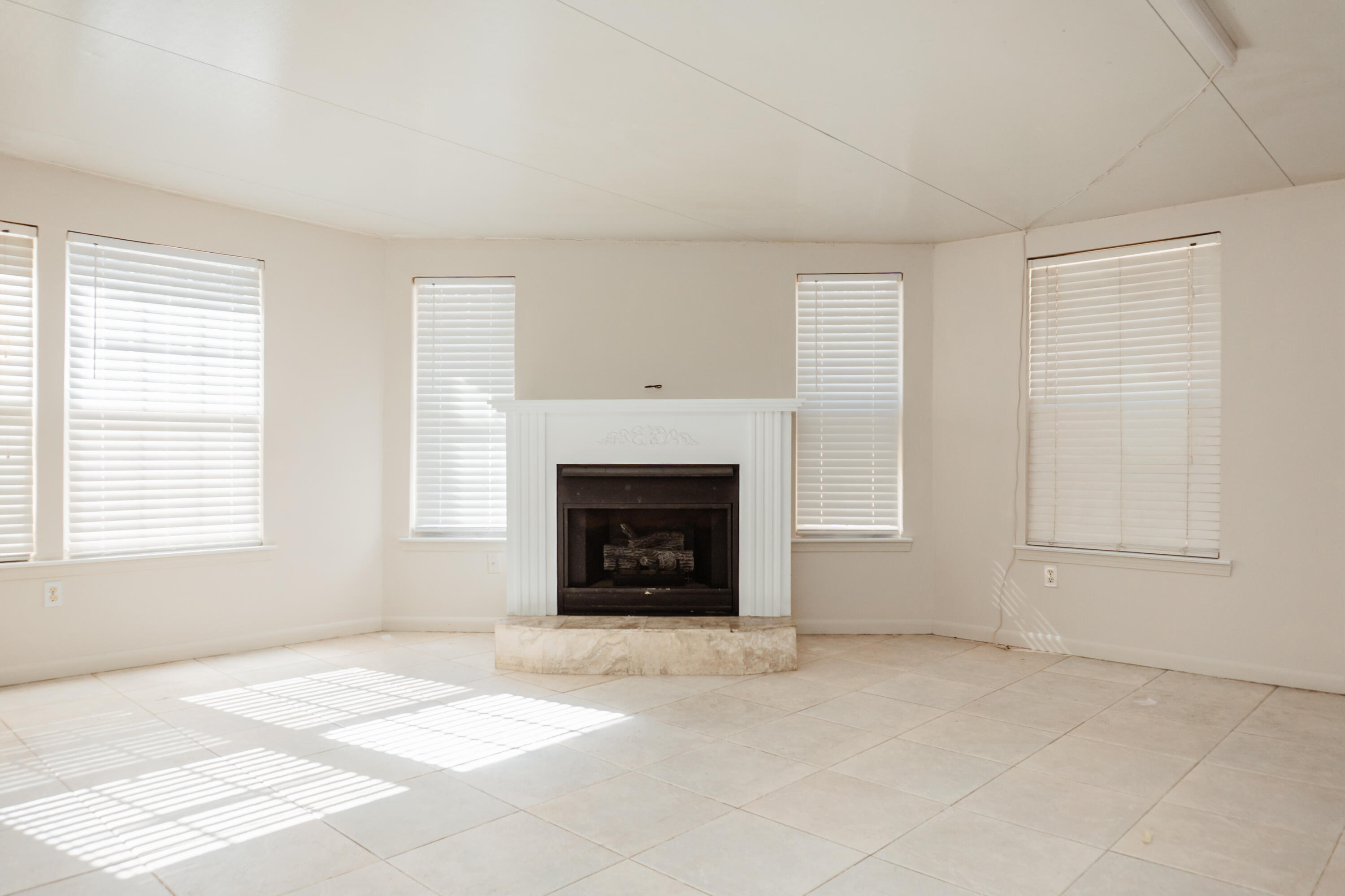 TANGLEWOOD S/D - Residential Lease