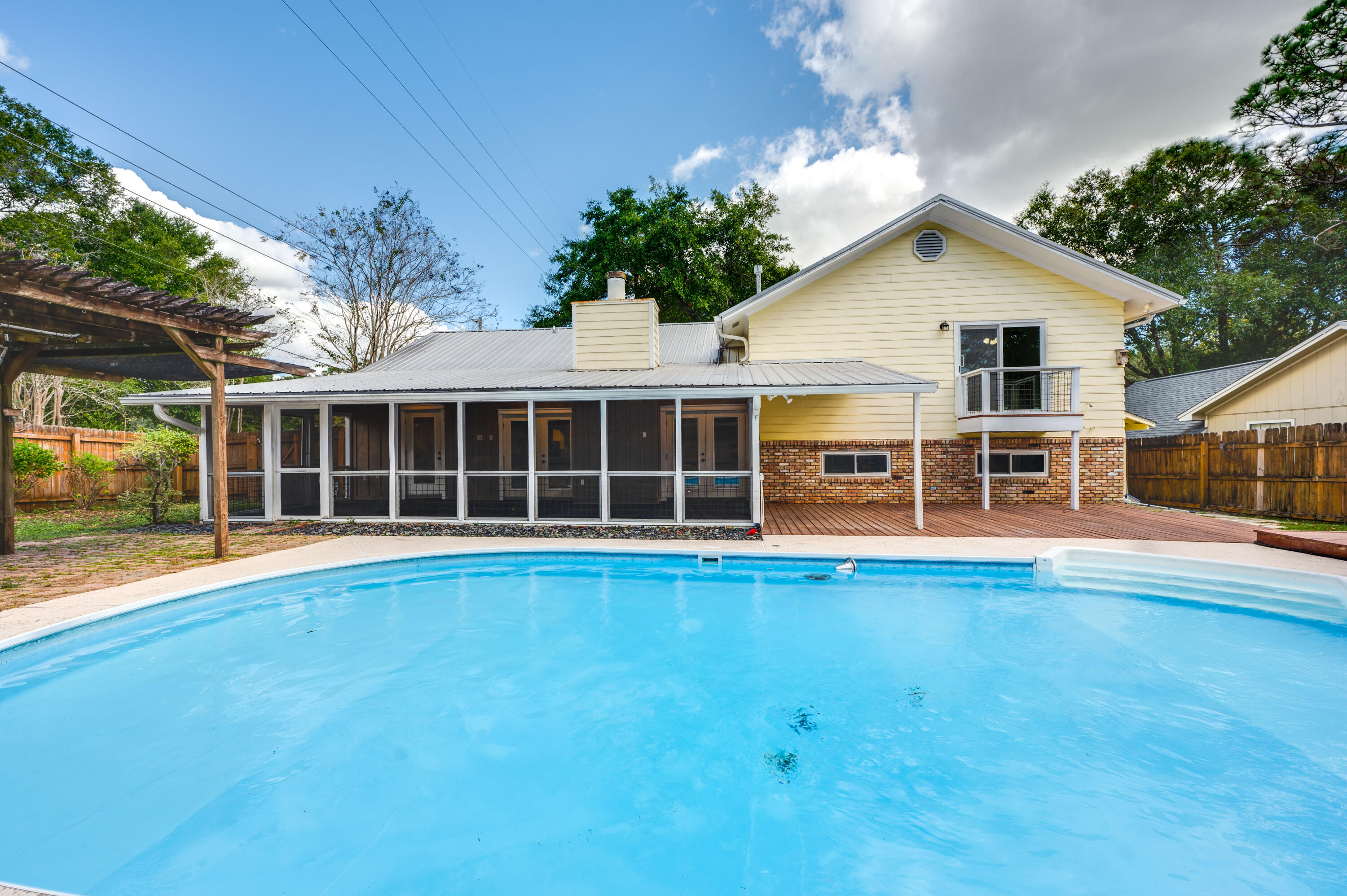 PINE FOREST S/D - Residential