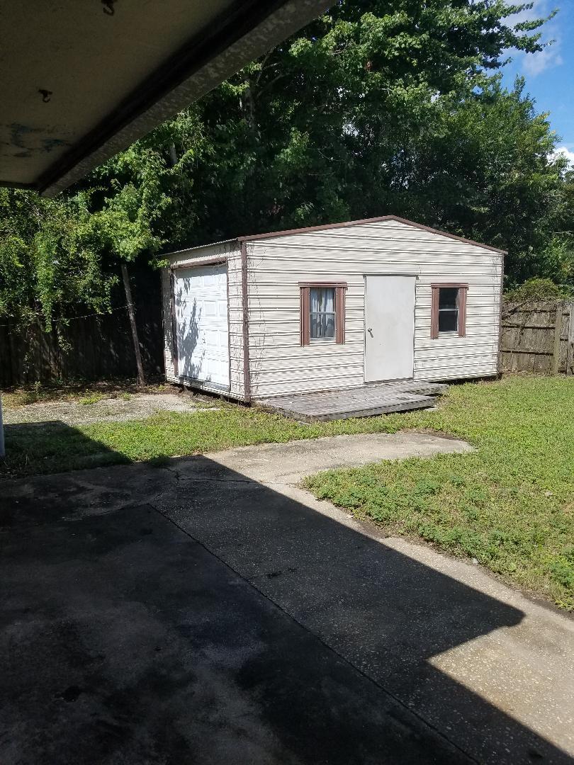 OAK TREE PARK - Residential