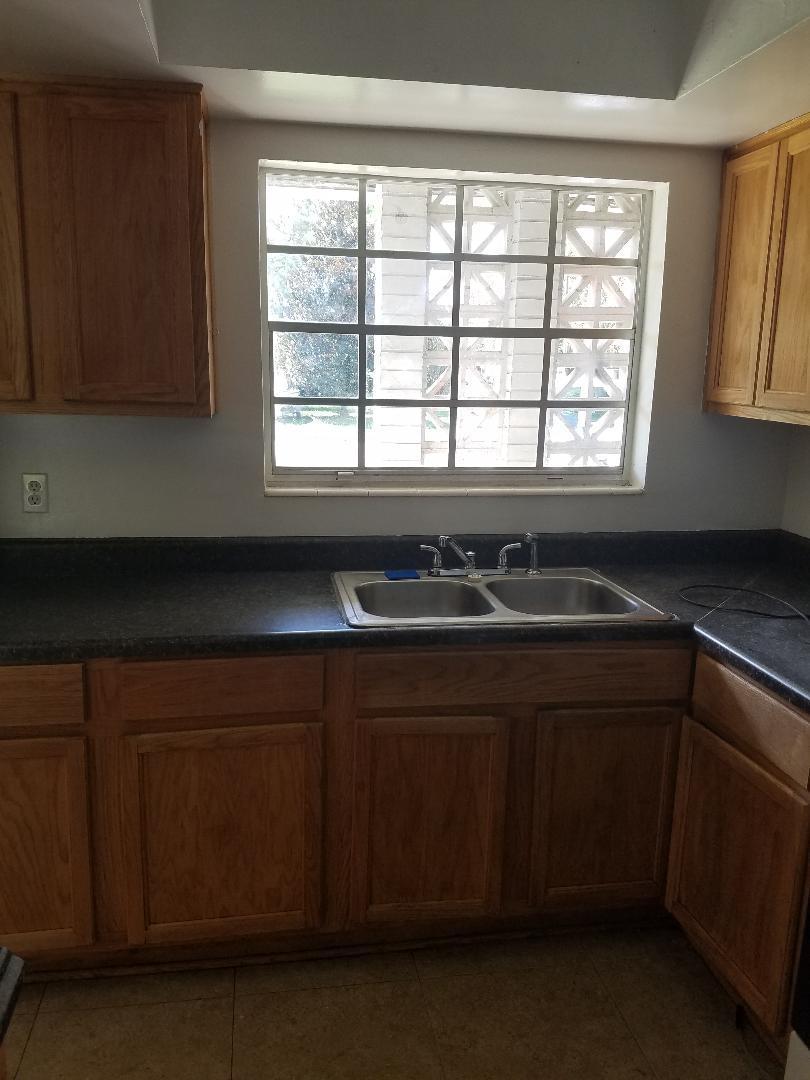 OAK TREE PARK - Residential