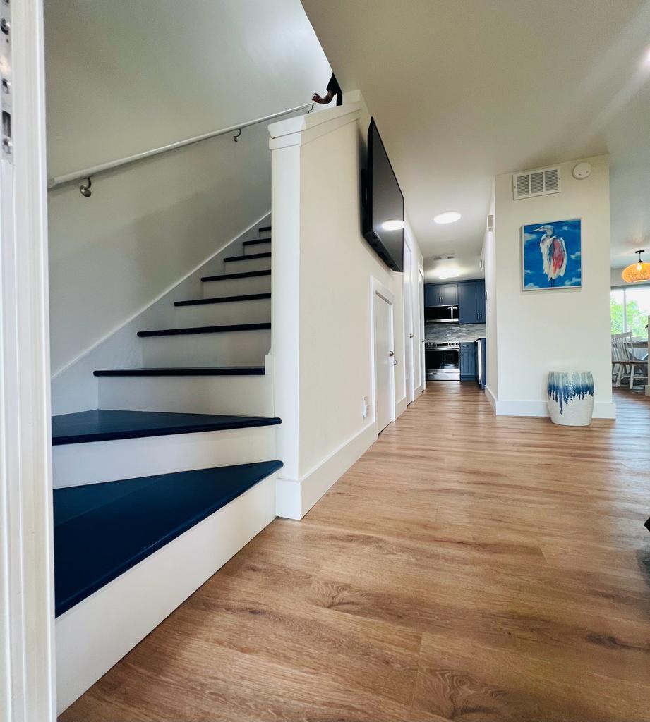 THE VIEW TOWNHOMES - Residential