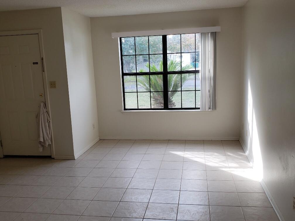 METES & BOUNDS - Residential Lease