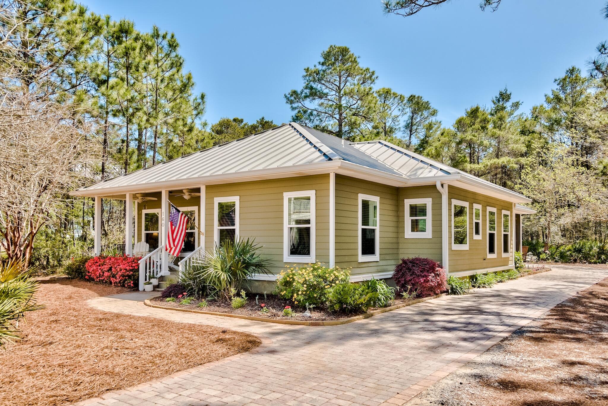 HIDDEN HIGHLANDS - Residential