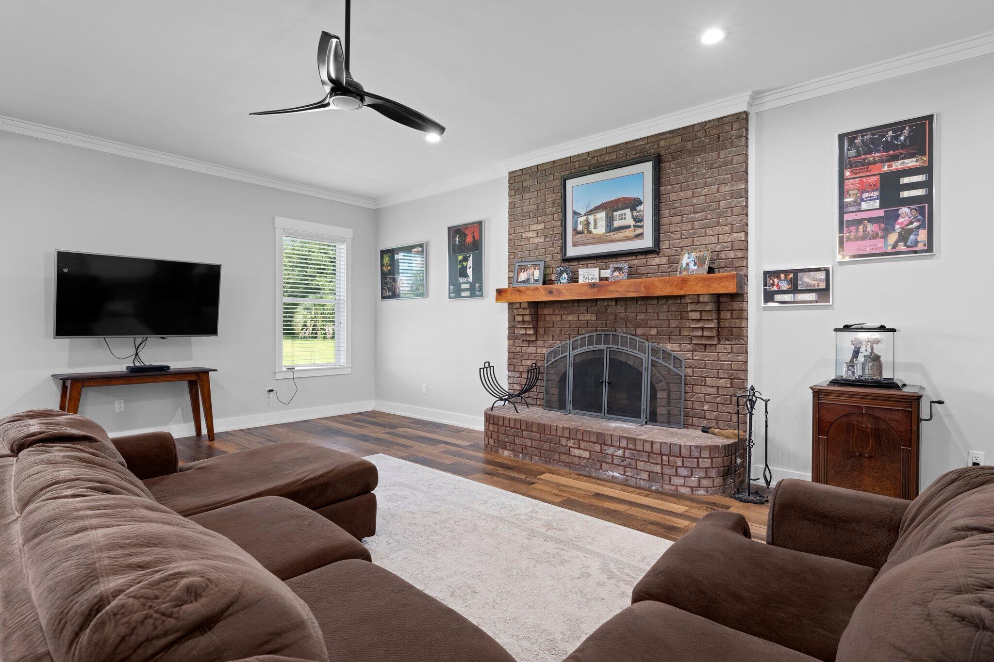 GOLDEN HWY ESTATES UNIT 1 - Residential