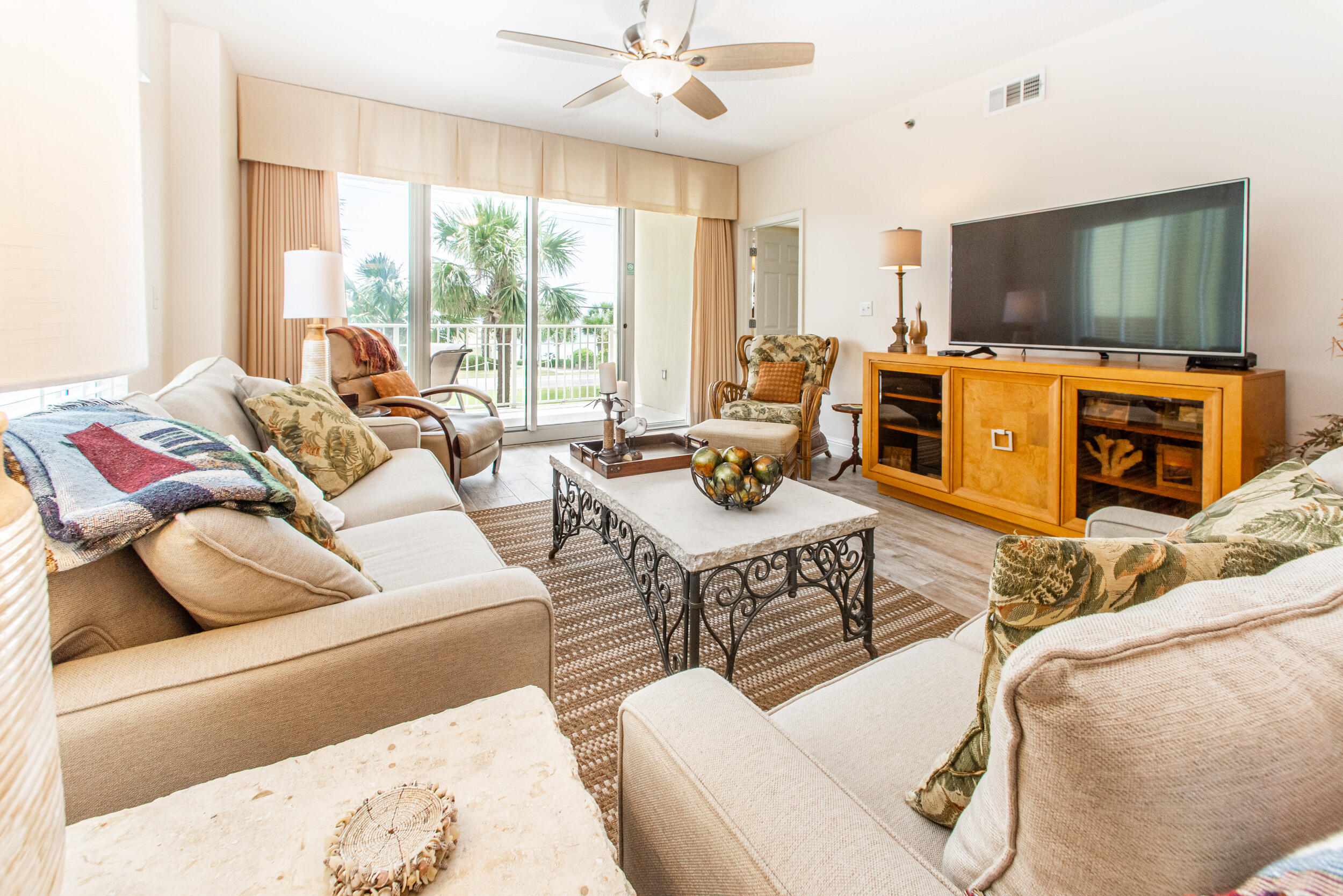 LEEWARD KEY - Residential