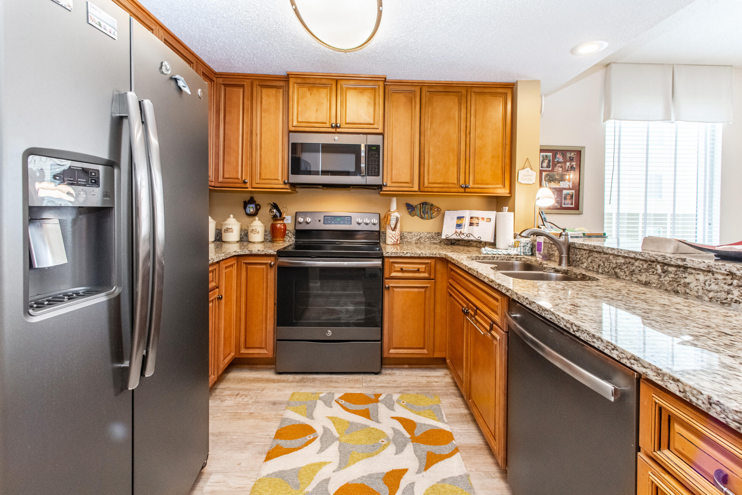 LEEWARD KEY - Residential