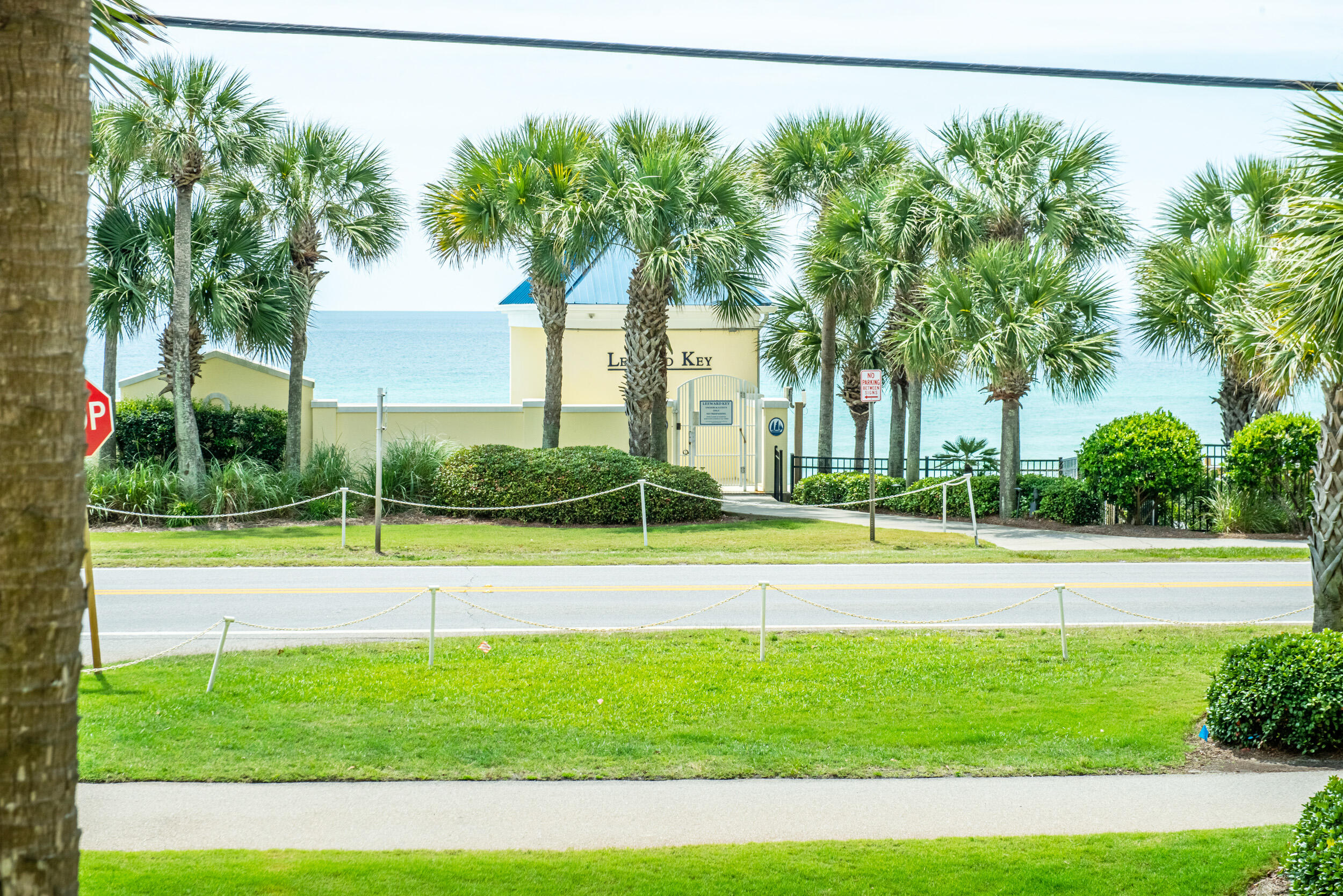 LEEWARD KEY - Residential