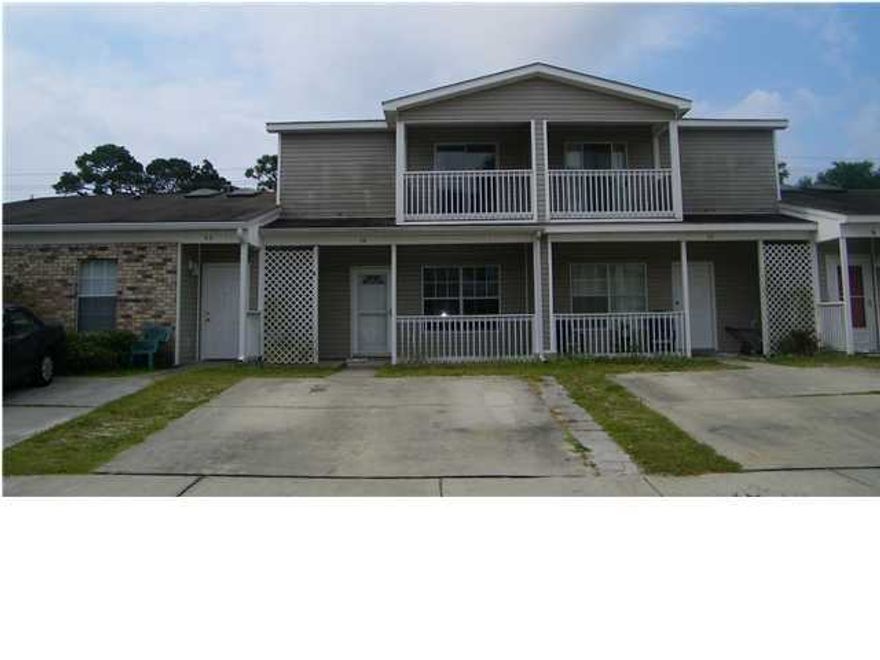 NICE TWO STORY TOWNHOME LOCATED ON QUIET STREET IN THE 'HEART' OF FWB; EXTERIOR ALL VINYL; TWO COVERED BALCONIES AND AN OPEN PATIO. CAT OR SMALL DOG ALLOWED WITH NON-REF PET FEE. Available May, 10th!