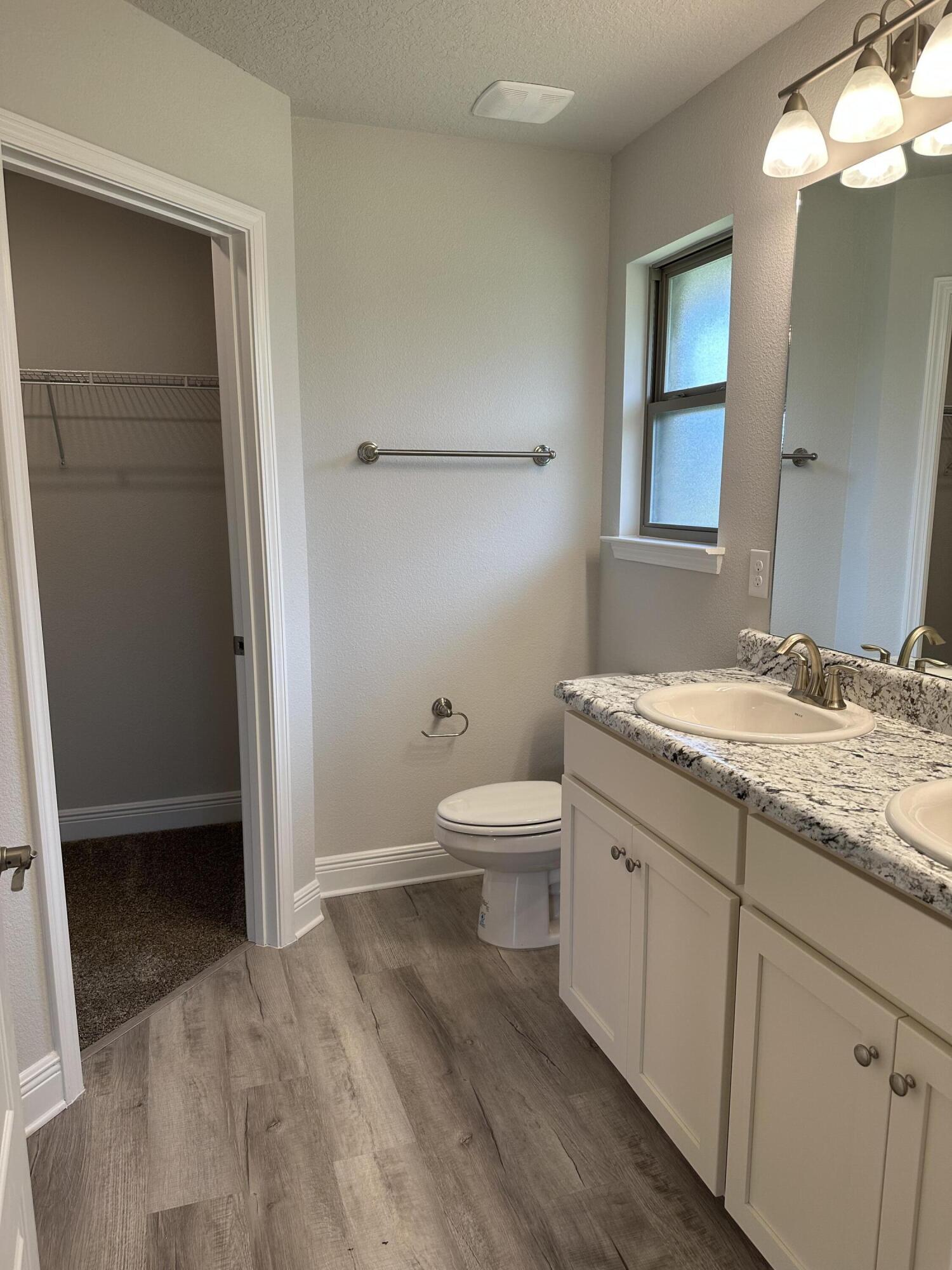 HIDDEN PINES PH 1 - Residential