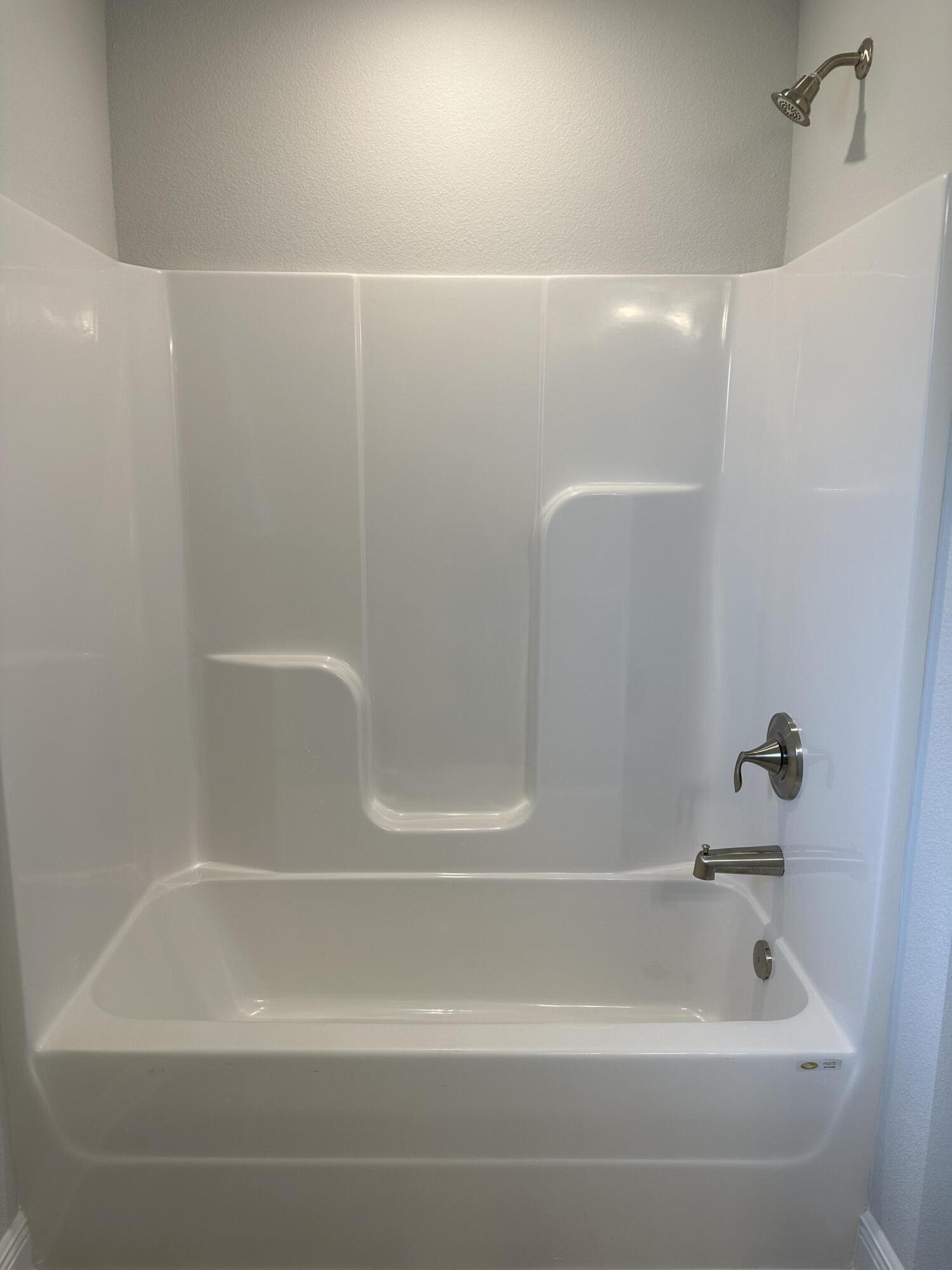 HIDDEN PINES PH 1 - Residential