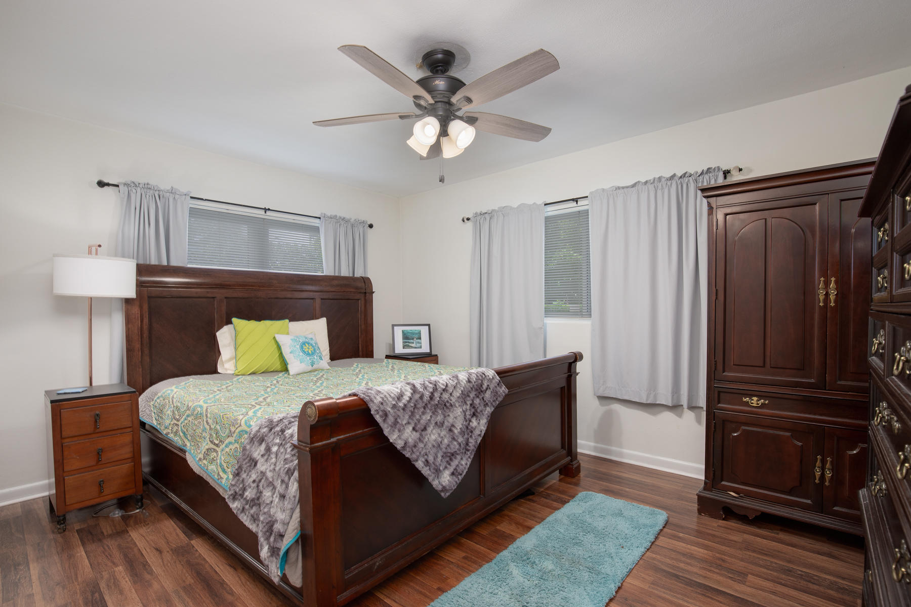 VILLA RUSS PARK - Residential