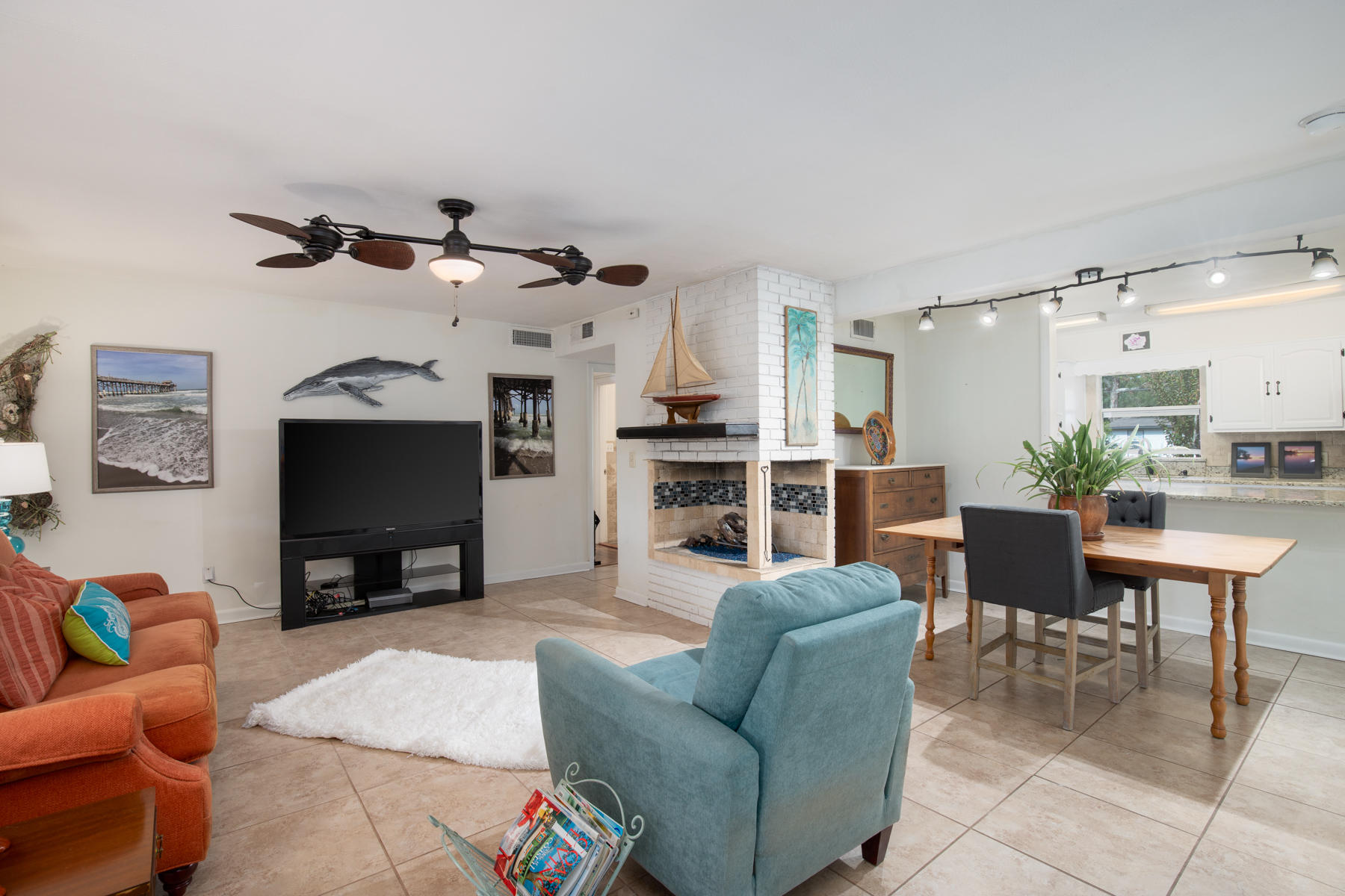 VILLA RUSS PARK - Residential