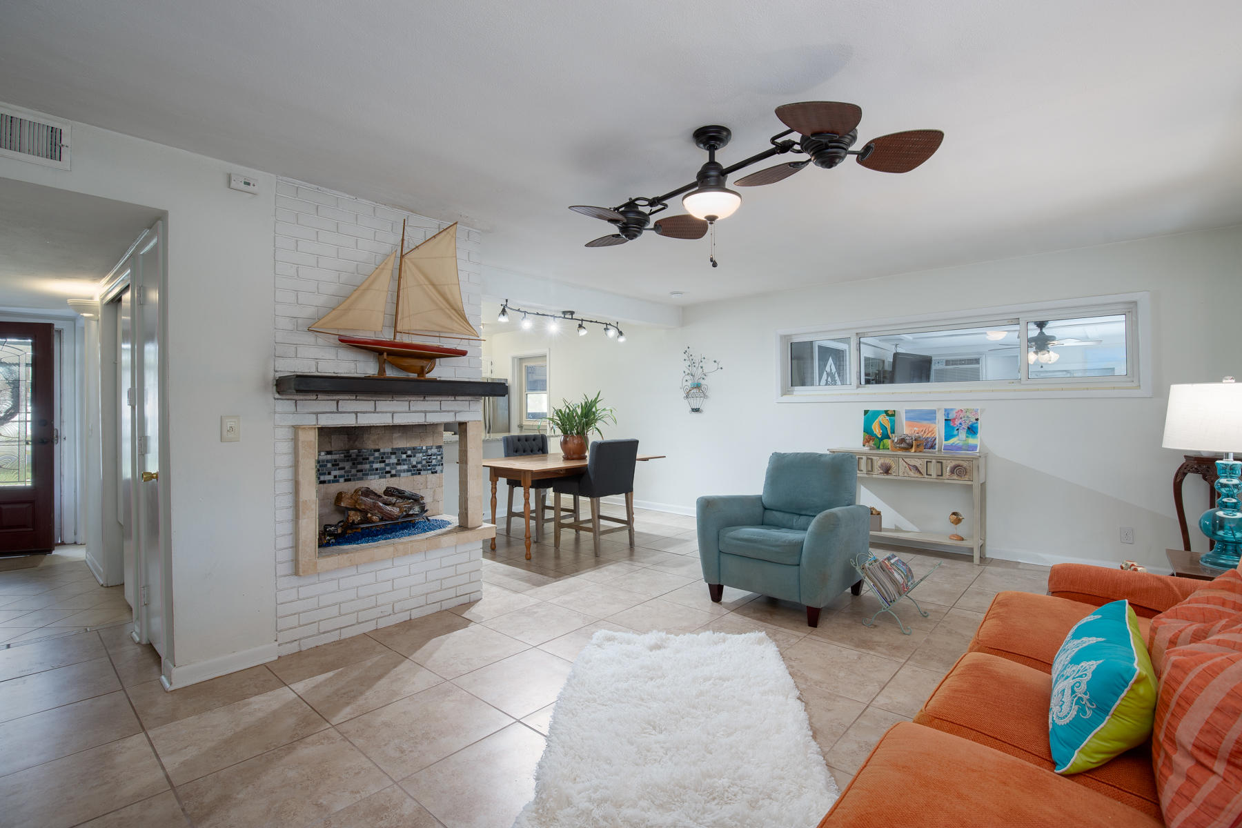 VILLA RUSS PARK - Residential