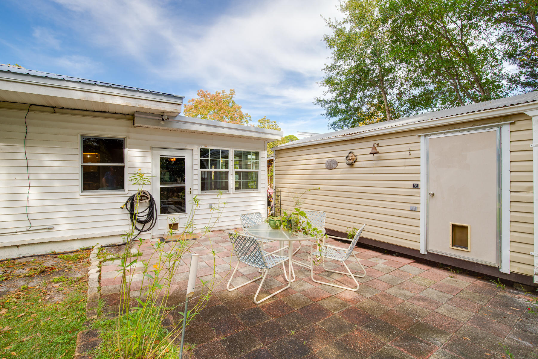 VILLA RUSS PARK - Residential