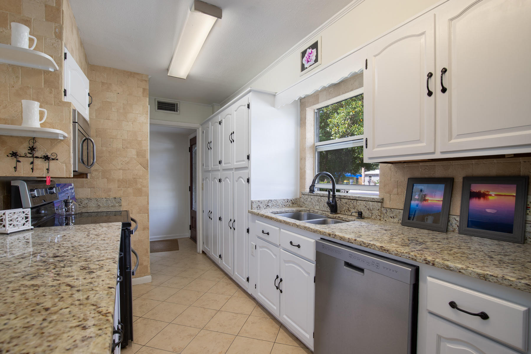 VILLA RUSS PARK - Residential