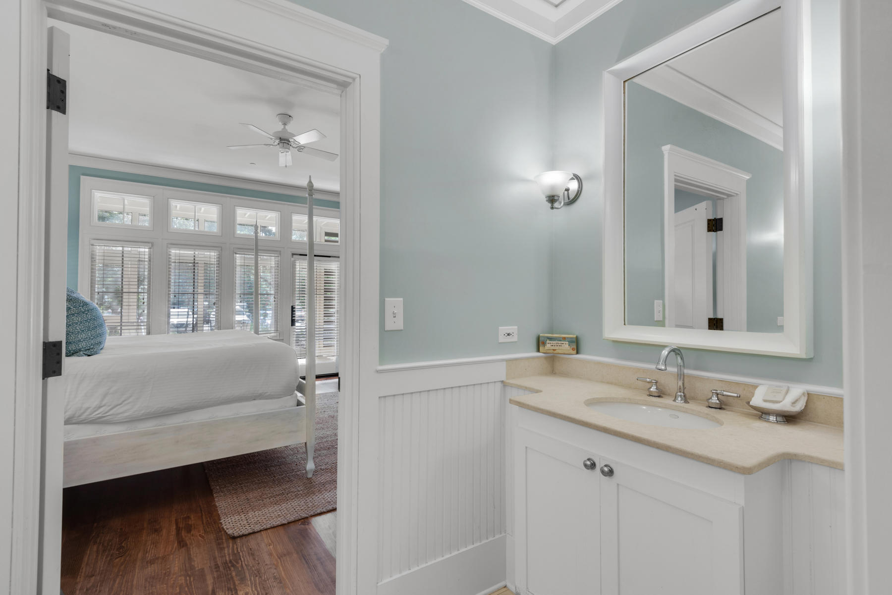 WATERCOLOR TOWN CENTER BLDG 6 - Residential