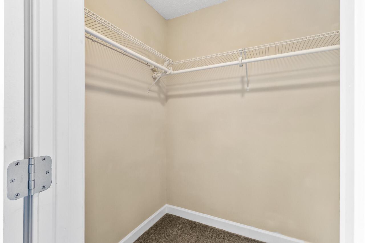 MILLS LANDING - Residential