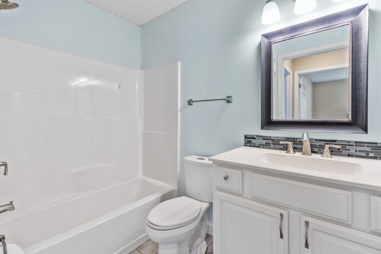 MILLS LANDING - Residential