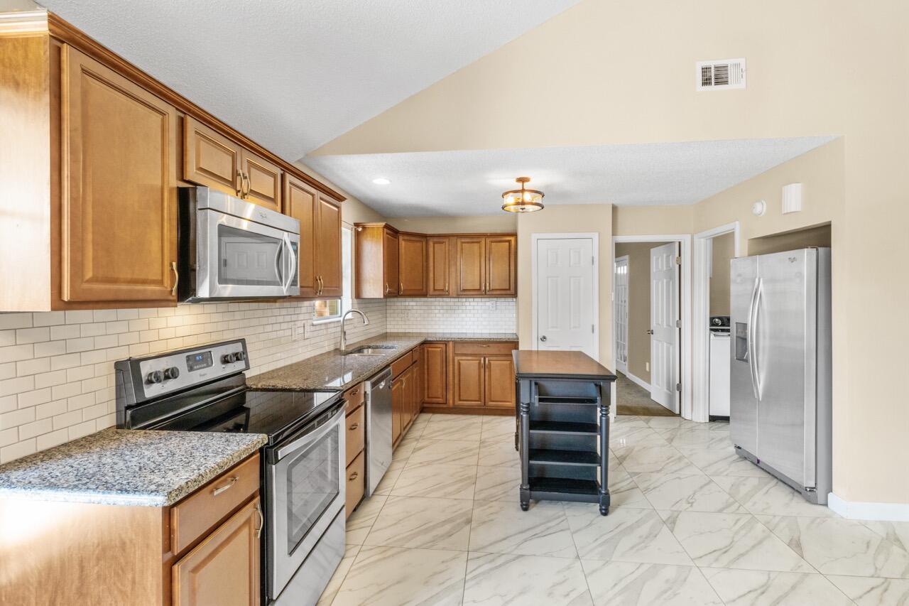 MILLS LANDING - Residential