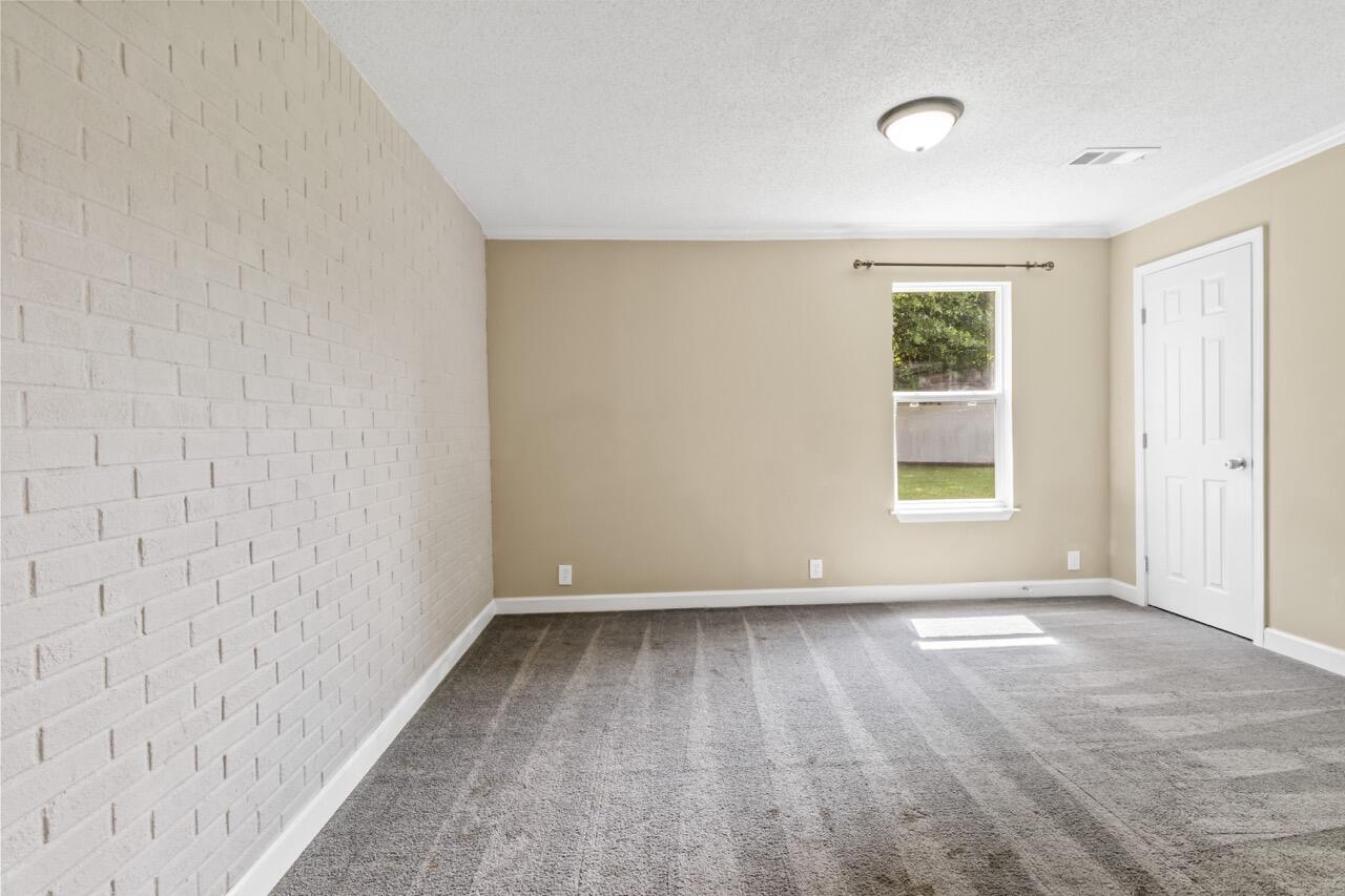 MILLS LANDING - Residential