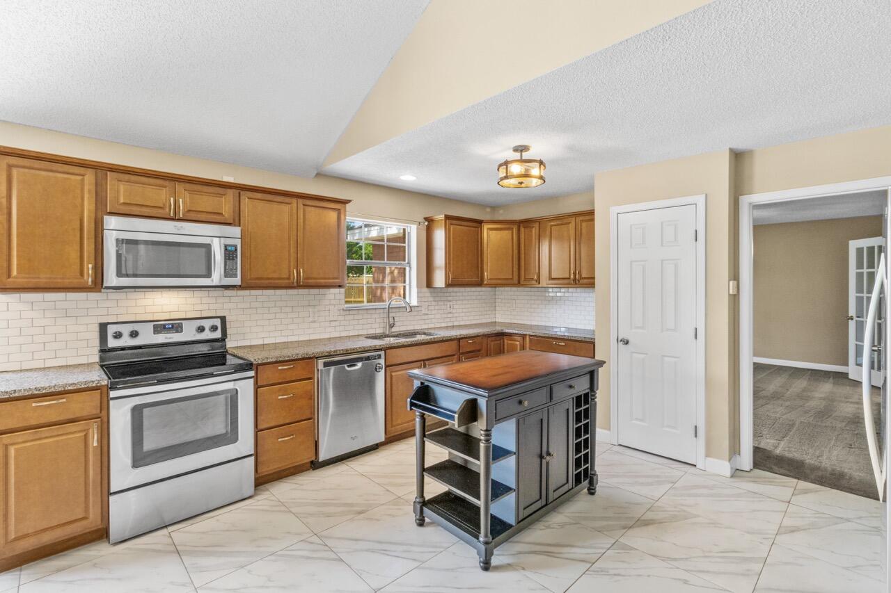 MILLS LANDING - Residential