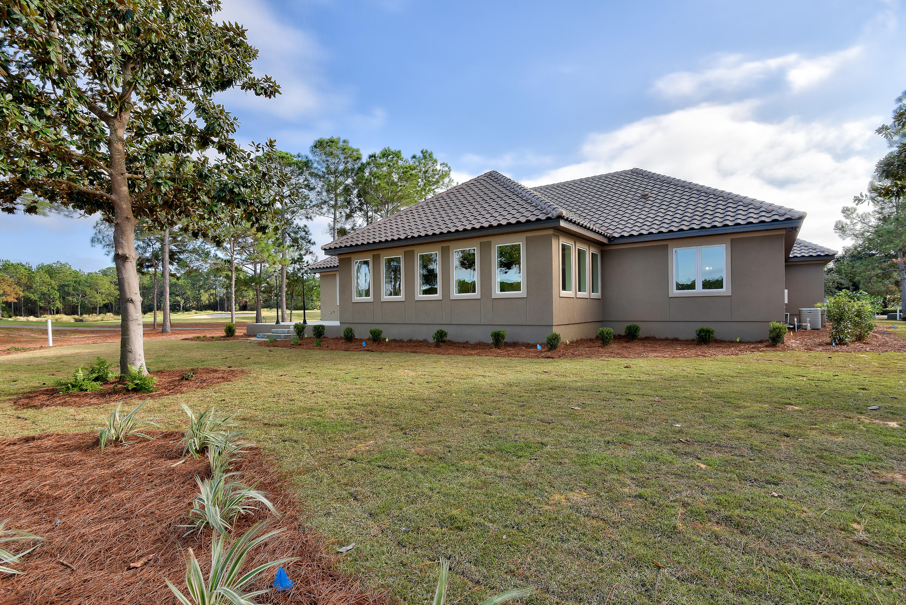 BAYTOWNE AVENUE - Residential