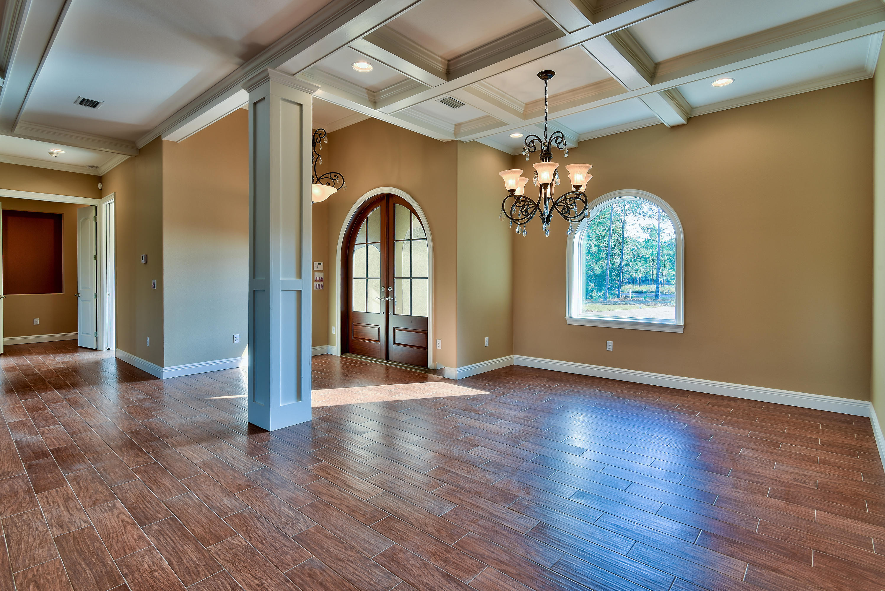 BAYTOWNE AVENUE - Residential