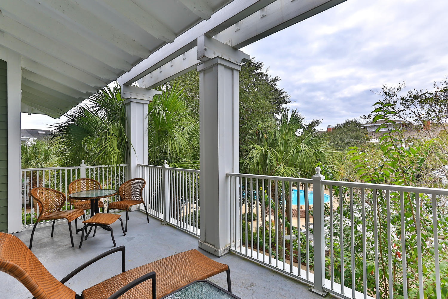 PILOT HOUSE - Residential