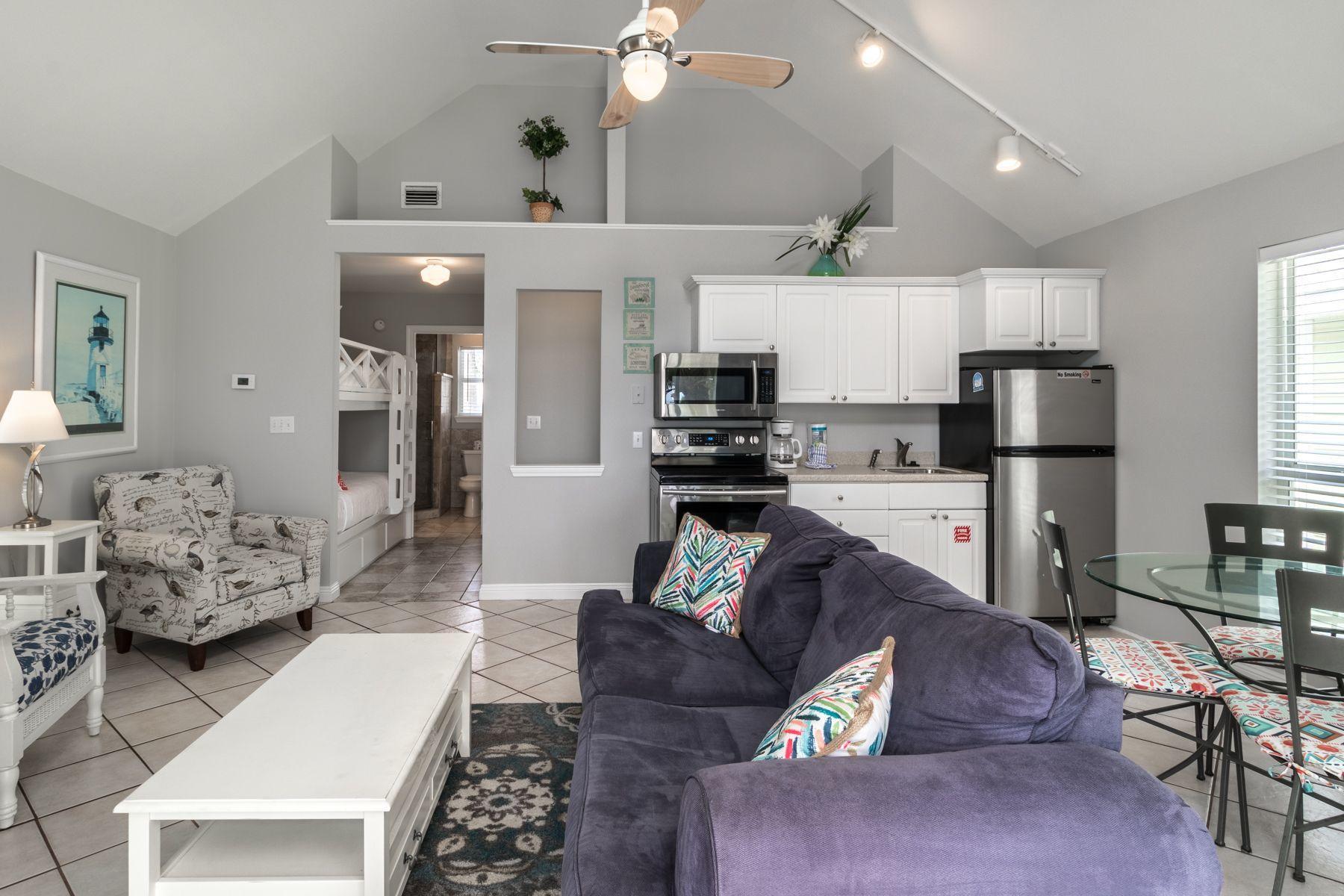 NANTUCKET COTTAGES - Residential