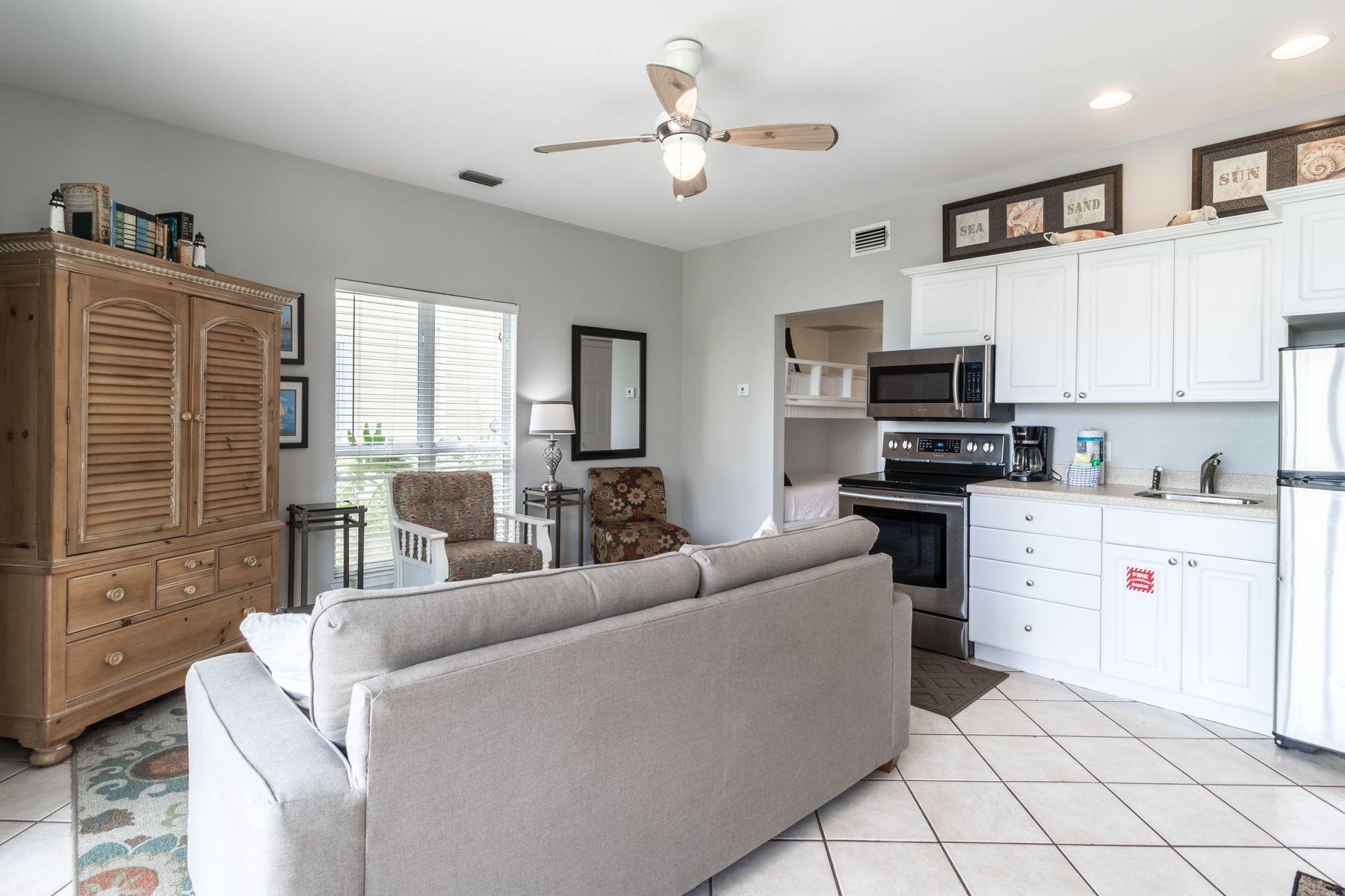 NANTUCKET COTTAGES - Residential