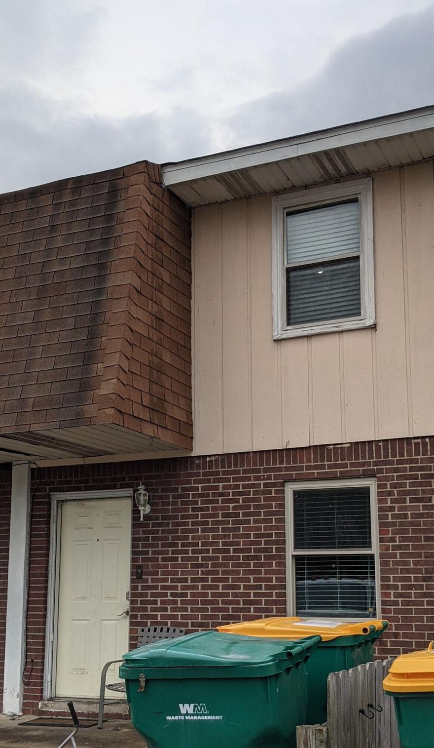 Great opportunity for investment property! Excellent location near Eglin AFB! This home will need a little TLC. Interior pictures are coming soon! Property has access to community pool and is a short drive to the beaches! Private HOA ONLY covers pool maintenance. Schedule your appointments now.