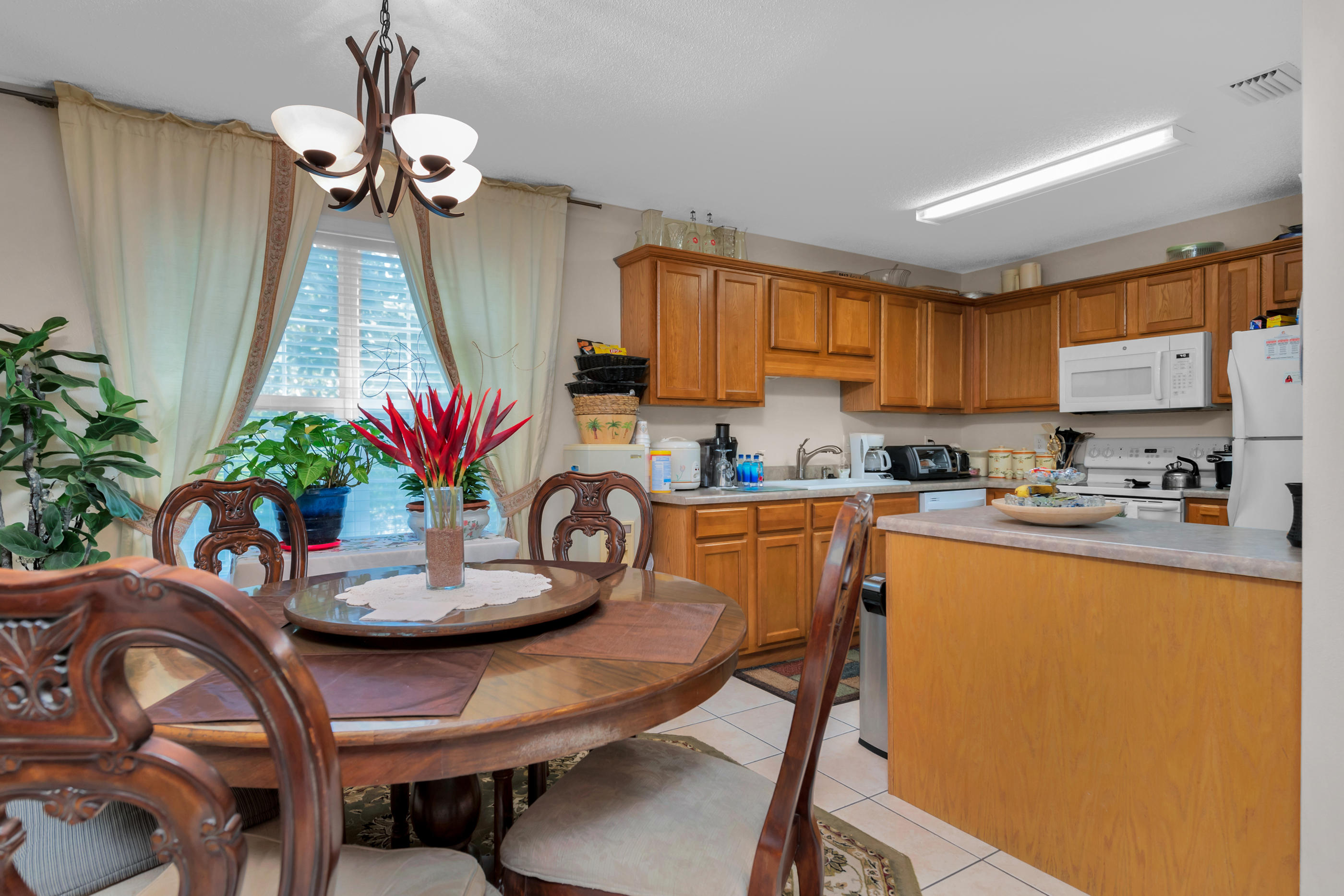 ANDALUSIA PLACE - Residential