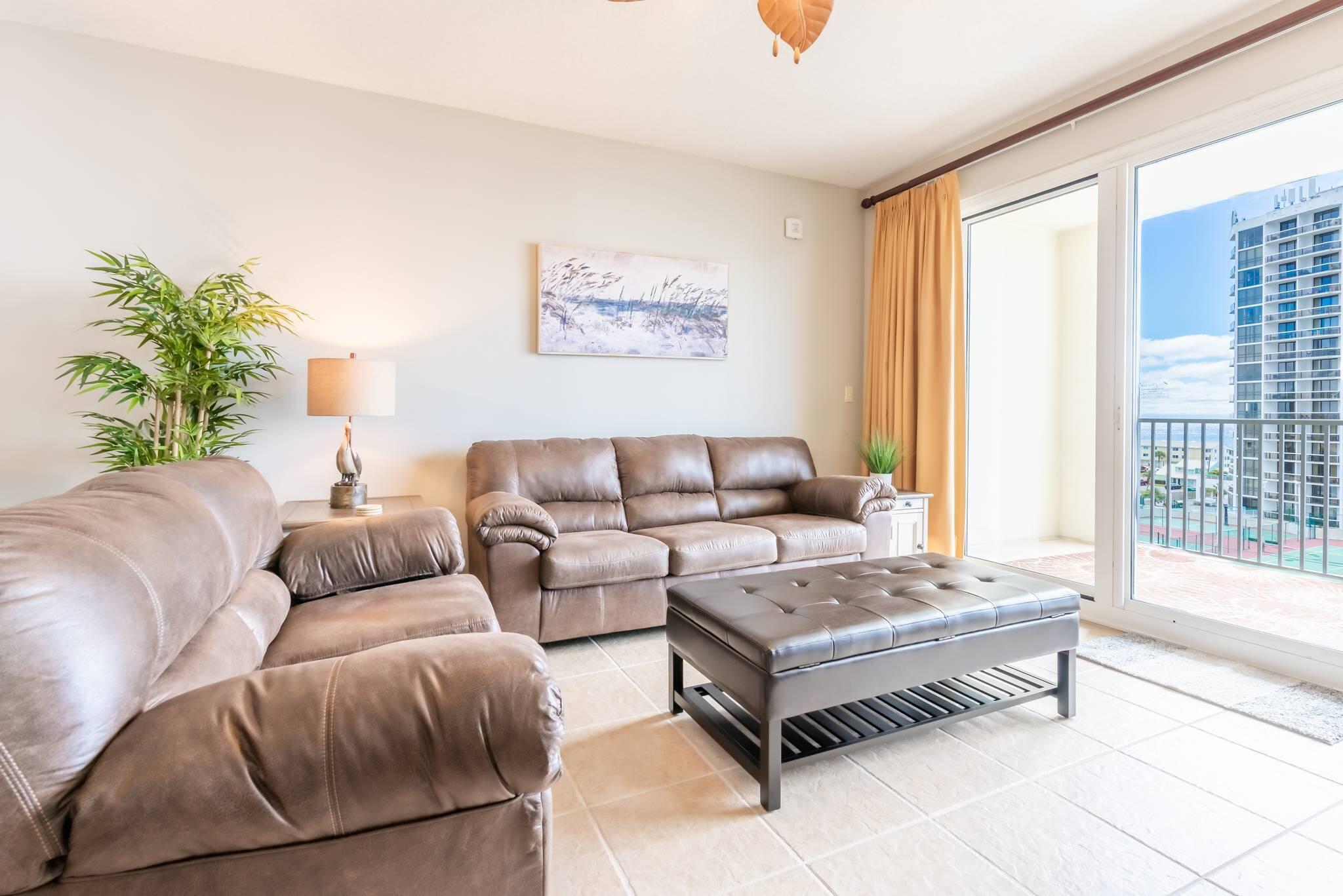 ARIEL DUNES I - Residential