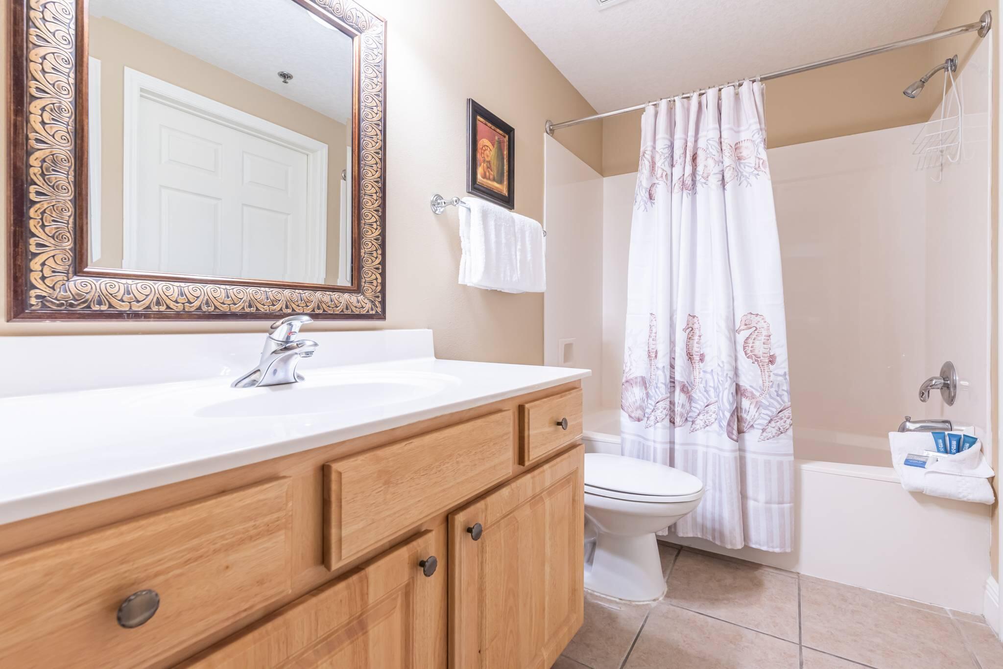 ARIEL DUNES I - Residential