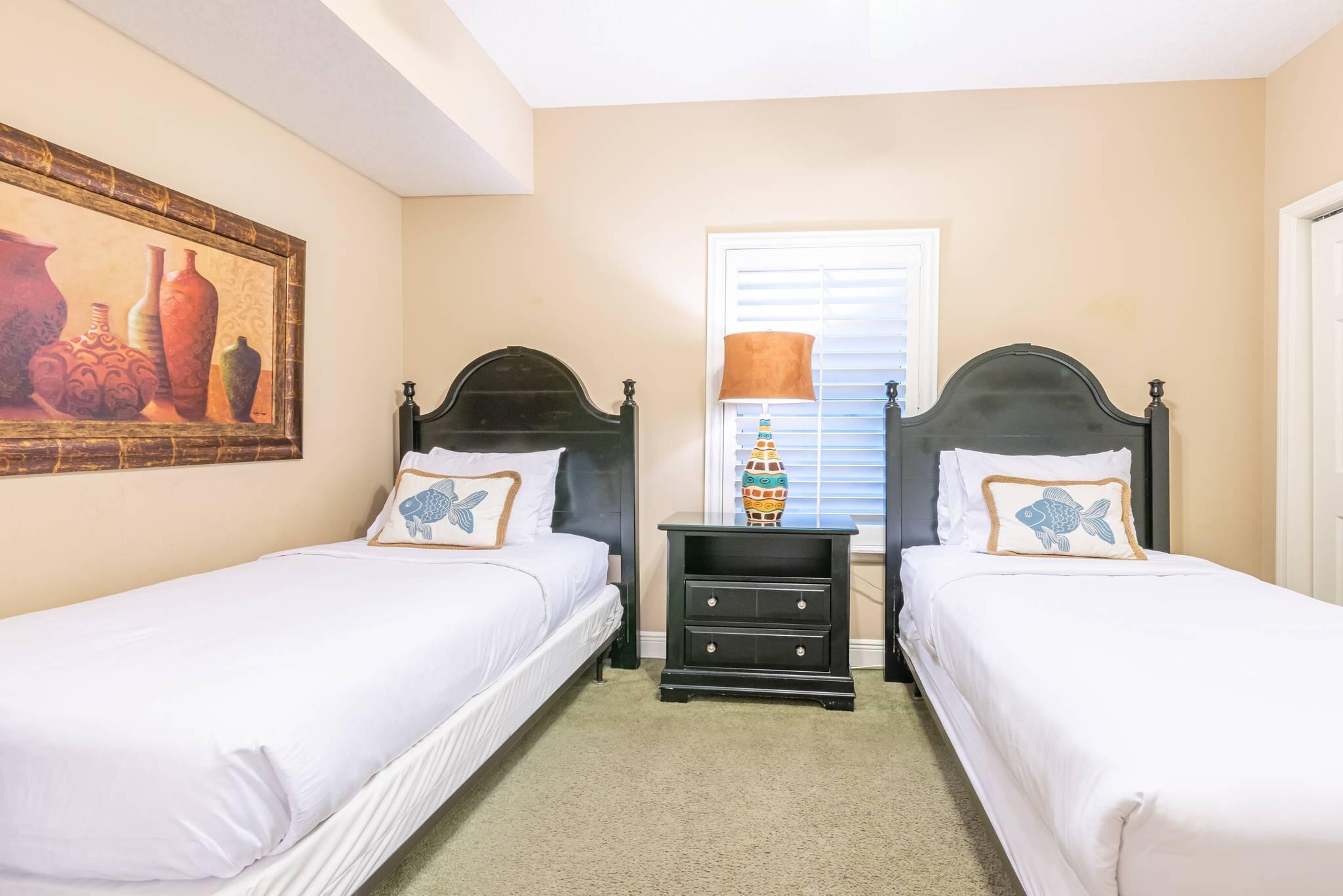 ARIEL DUNES I - Residential