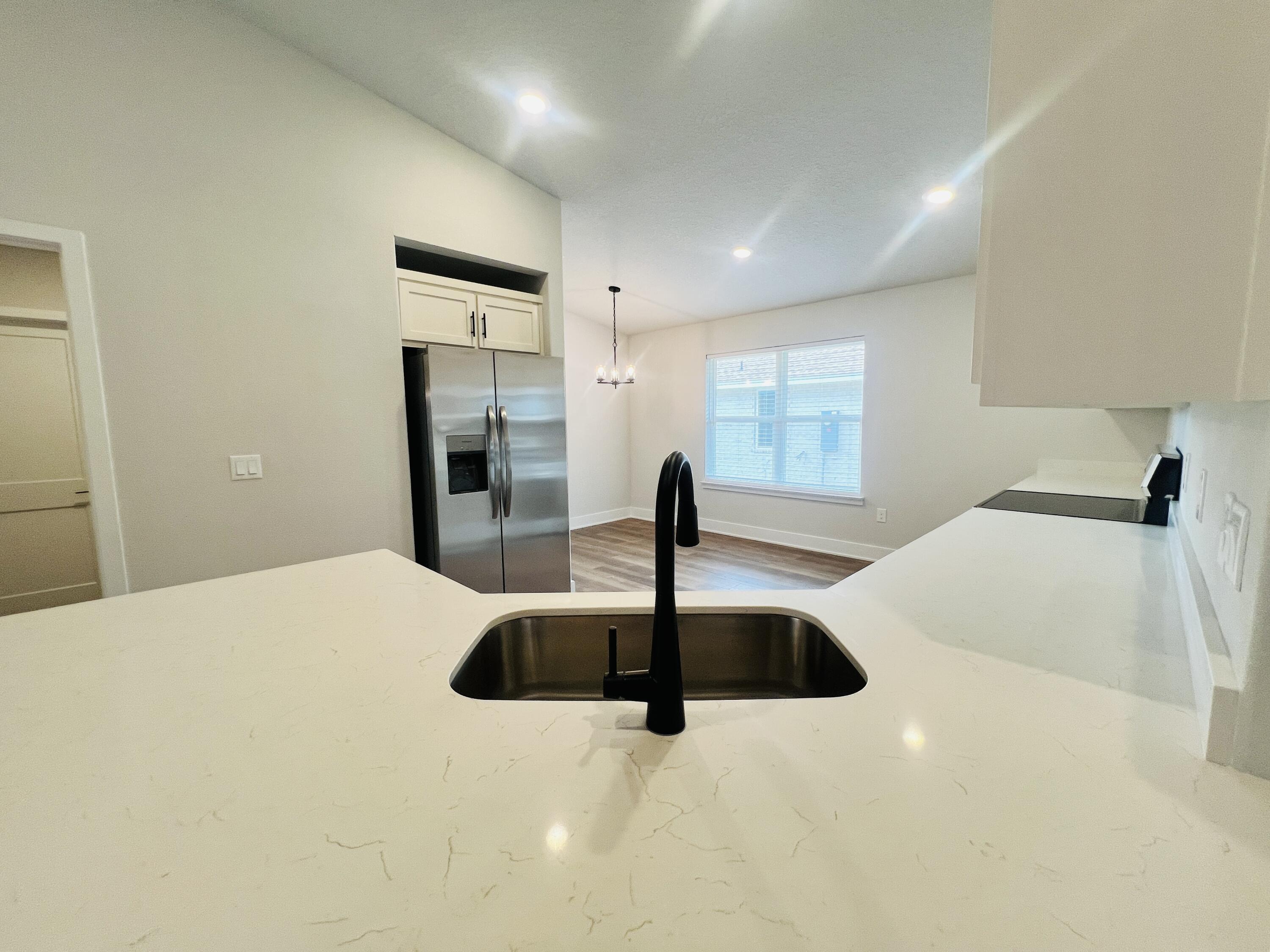 HIDDEN PINES PH 1 - Residential