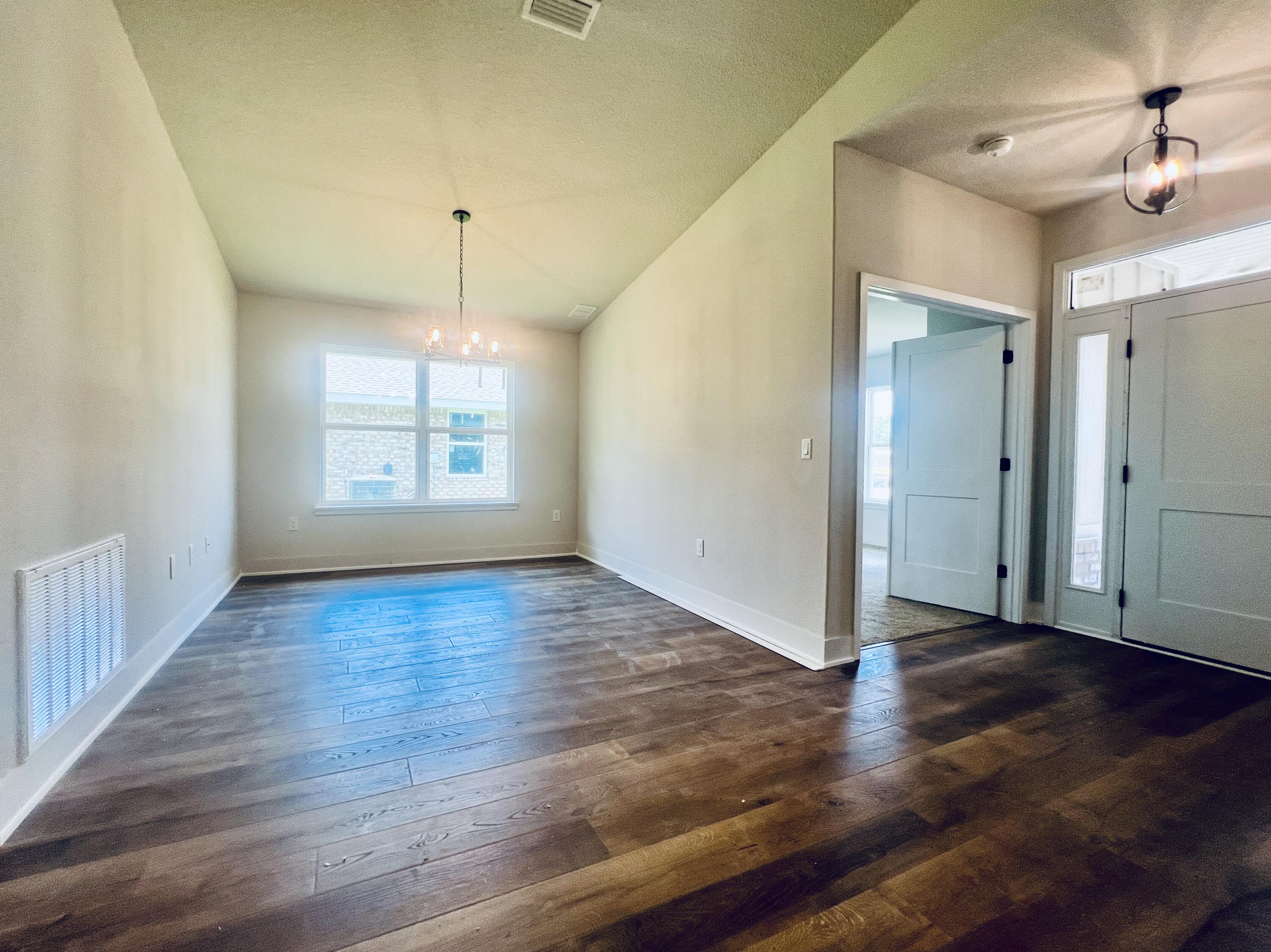 HIDDEN PINES PH 1 - Residential