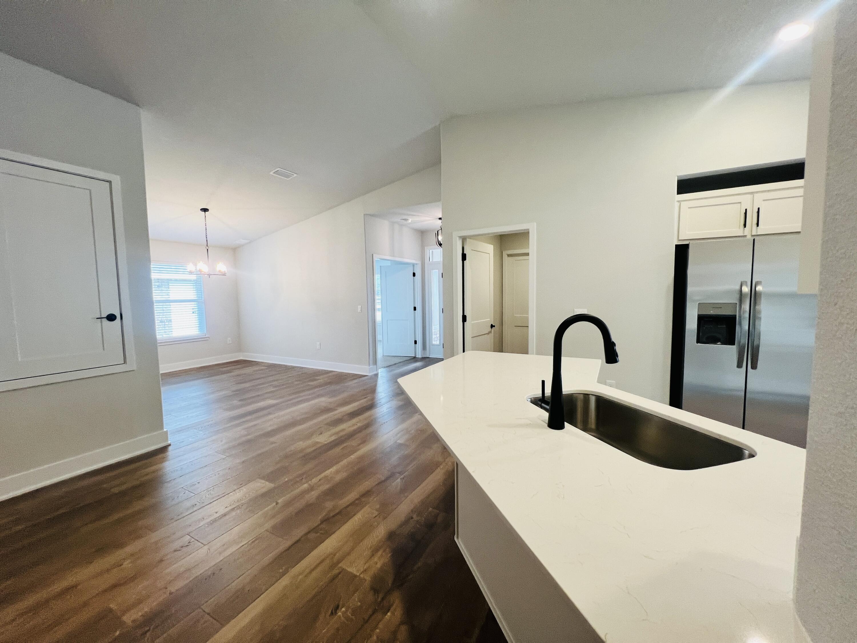 HIDDEN PINES PH 1 - Residential