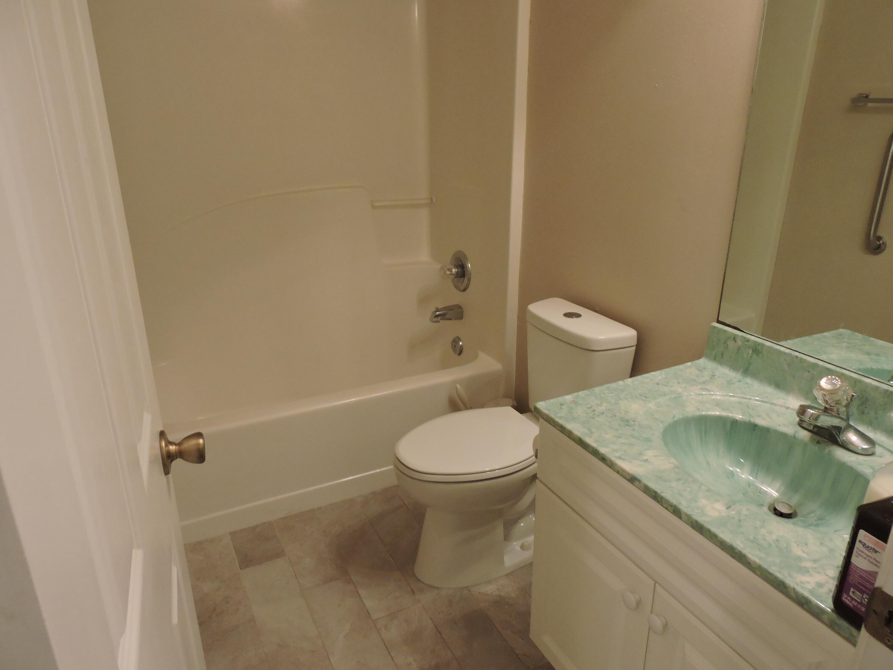 SILVER OAKS PH 1 - Residential Lease