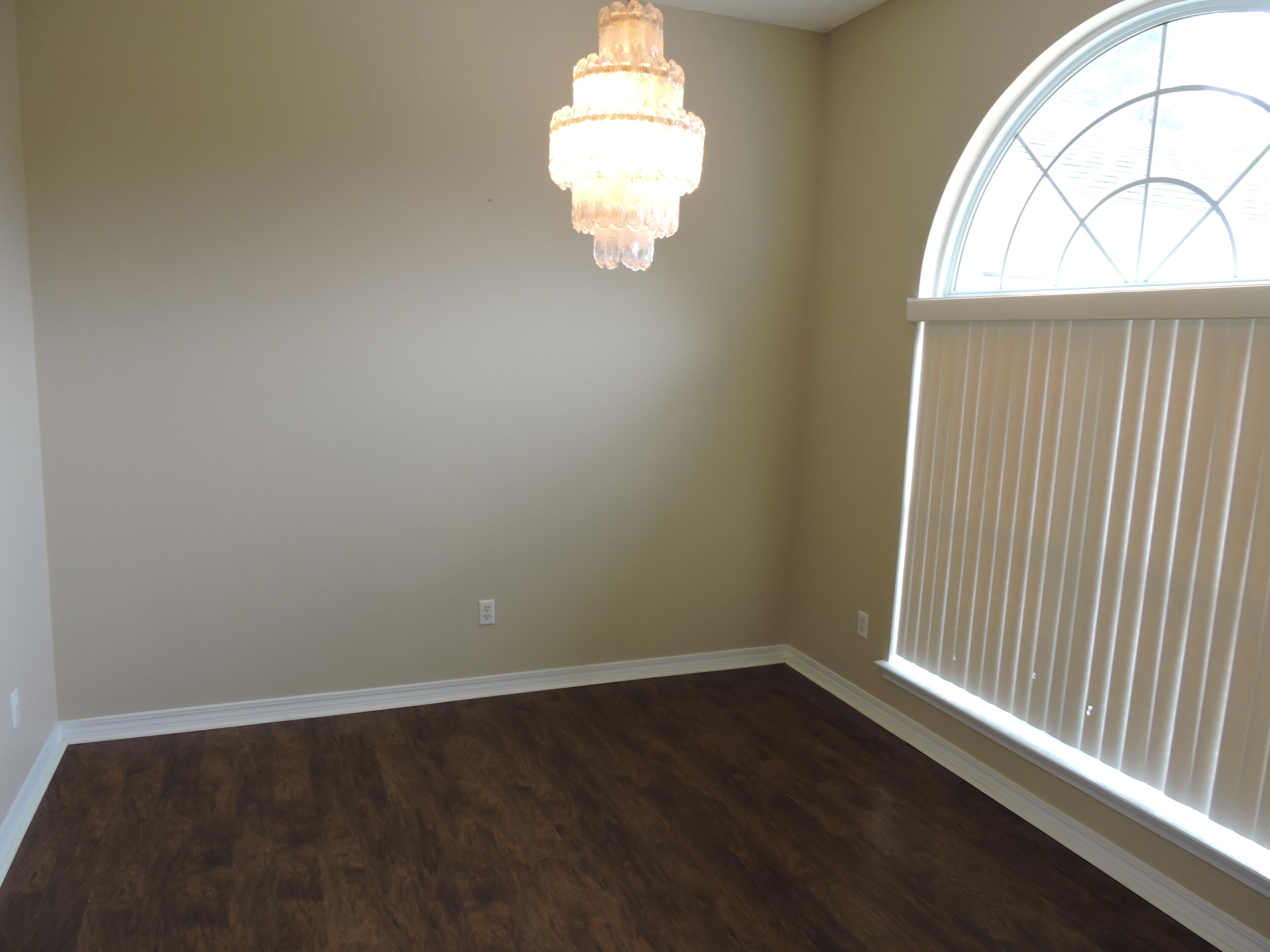 SILVER OAKS PH 1 - Residential Lease